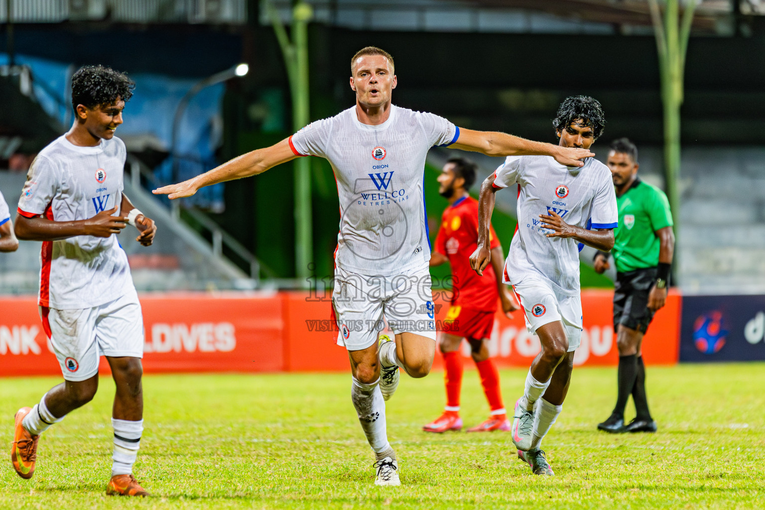 ODI Sport Club vs Victory Sports Club in Dhivehi Premier League 2025/26 held in National Football Stadium, Male', Maldives on Thursday, 2nd October 2025. Photos: Areef Adam / Images.mv