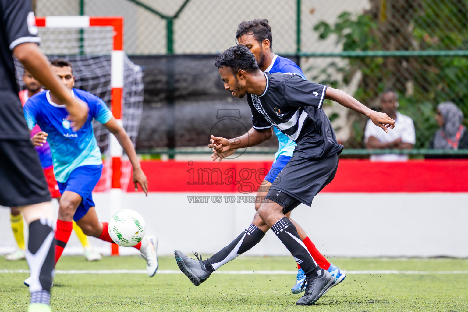 Iruveli vs Kandima in Day 5 of Resort League 2025 (Dhaalu Zone) was held on Monday, 19th May 2025 in Niyama Private island, Dhaalu Atoll, Maldives. Photos: Nausham Waheed / images.mv