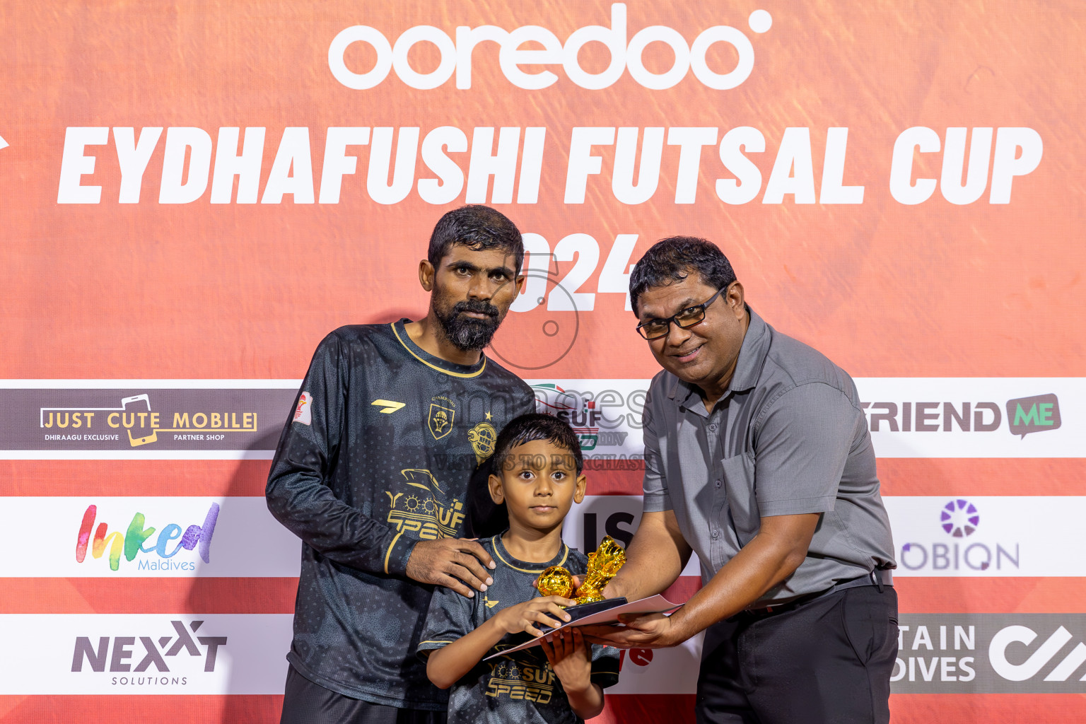 CC Sports Club vs Afro SC in the final of Eydhafushi Futsal Cup 2024 was held on Wednesday , 17th April 2024, in B Eydhafushi, Maldives
Photos: Ismail Thoriq / images.mv