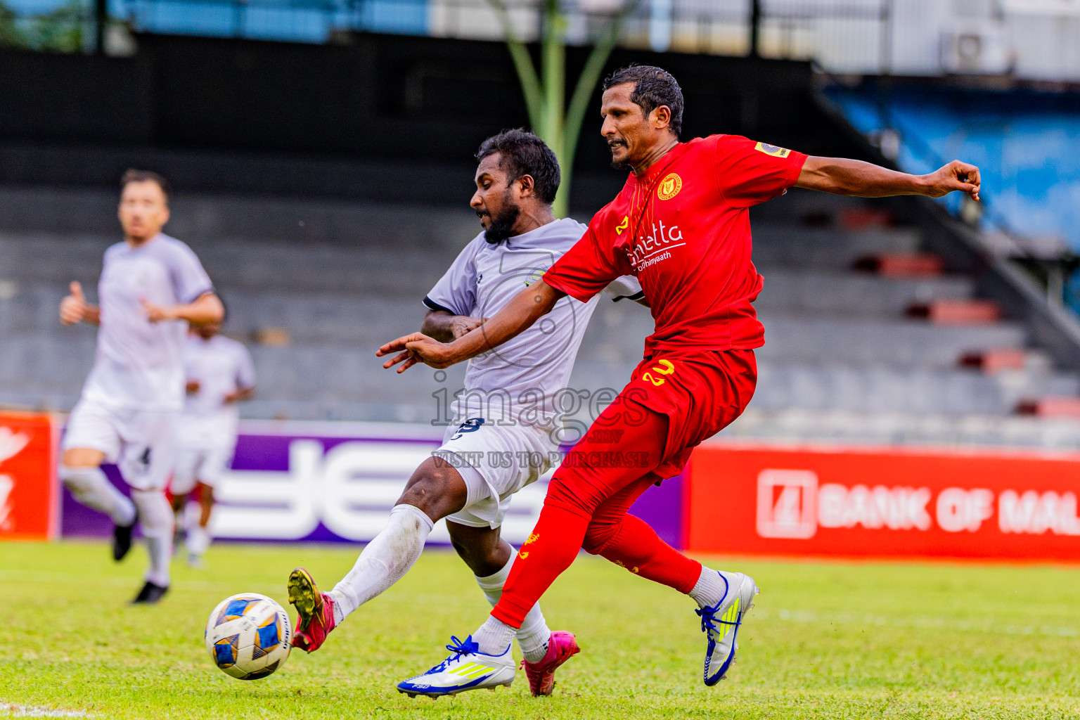Club Green Streets vs Victory Sports Club in Dhivehi Premier League 2025/26 held in National Football Stadium, Male', Maldives on Thursday, 25th September 2025. Photos: Areef Adam / Images.mv