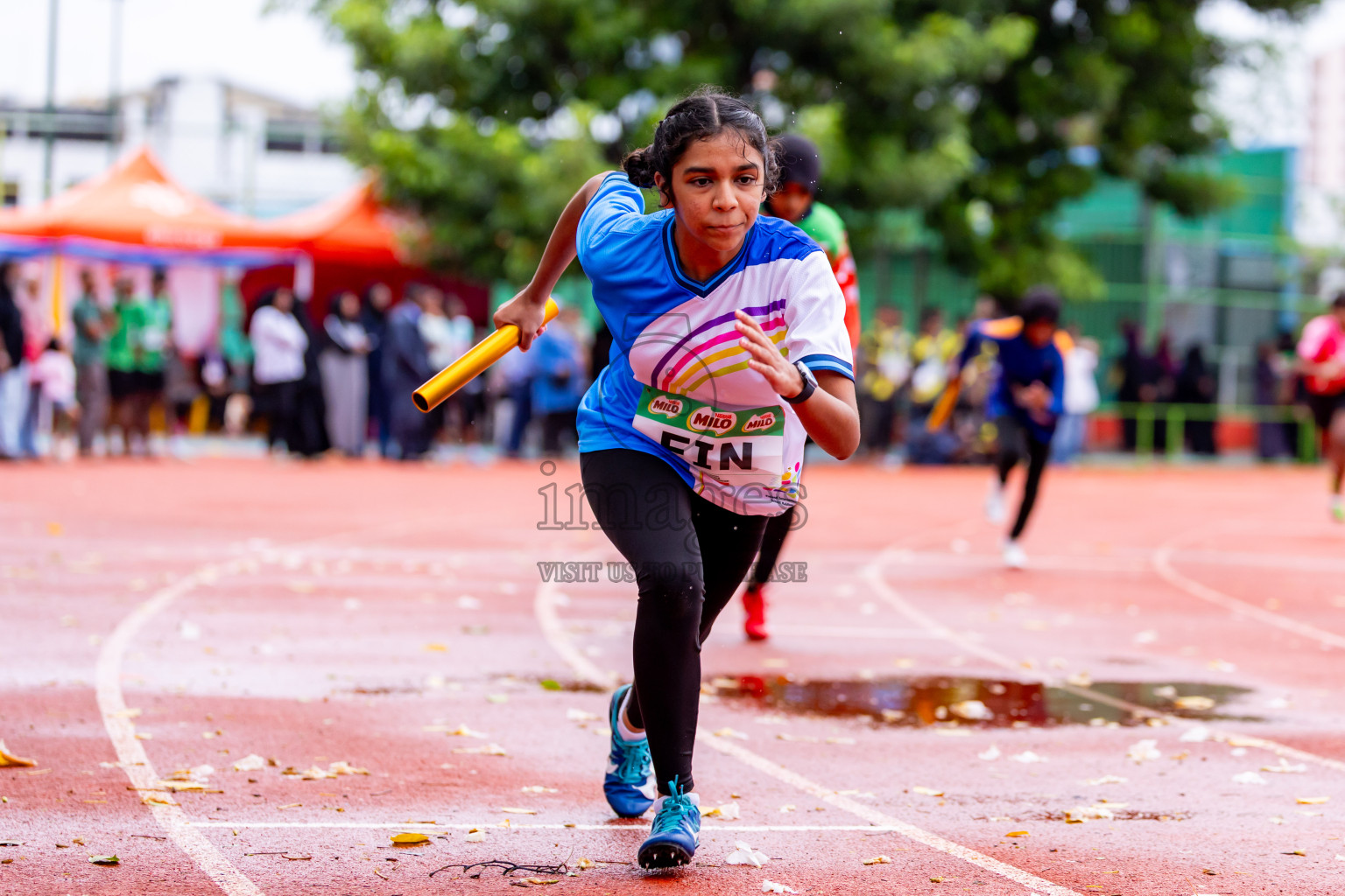 Day 6 of Inter-school Athletics Championship 2025 held in Ekuveni Synthetic Track, Male', Maldives on Sunday, 12th October 2025. Photos by: Nausham Waheed / Images.mv