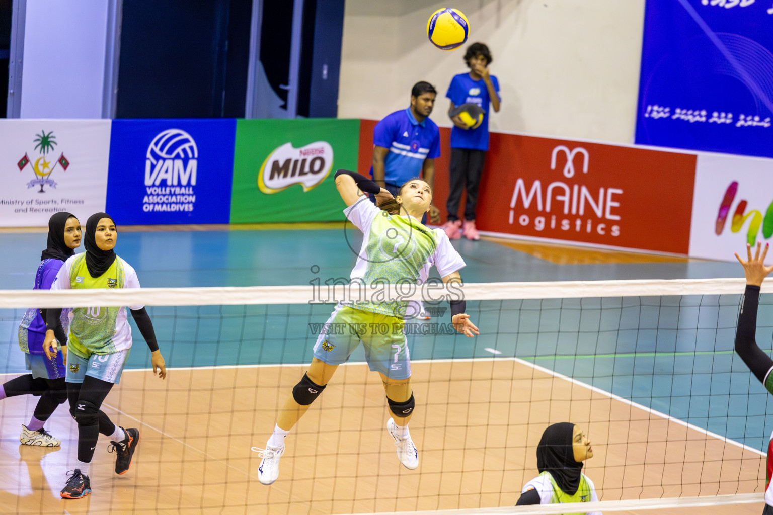 Club WAMCO vs Huraa Community Club in Day 1 of National Volleyball League 2025 - Women's Division held in Male', Maldives on Saturday, 19th April 2025 at Social Center Indoor Hall Photos By: Ismail Thoriq / images.mv