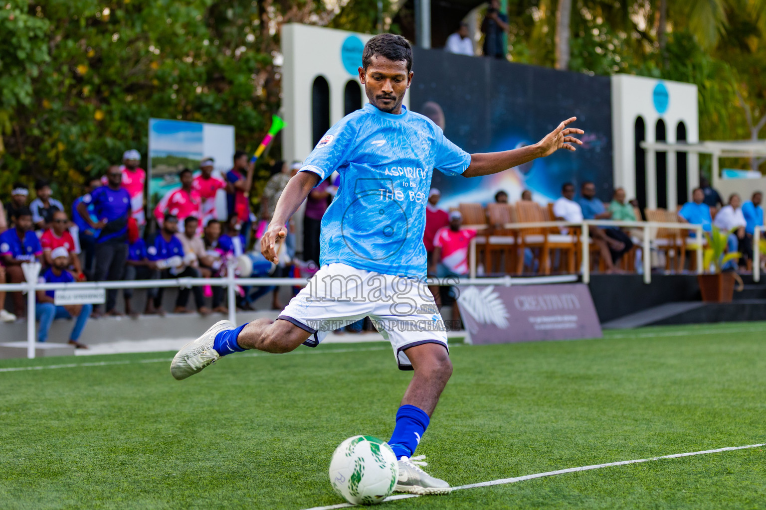 Bandos vs Oblu Experience in Resort League 2025 (North Male Zone) day 16 was held on Thursday, 18th September 2025 in One And Only Reethi Rah Maldives Resort, Photos: Areef Adam / images.mv