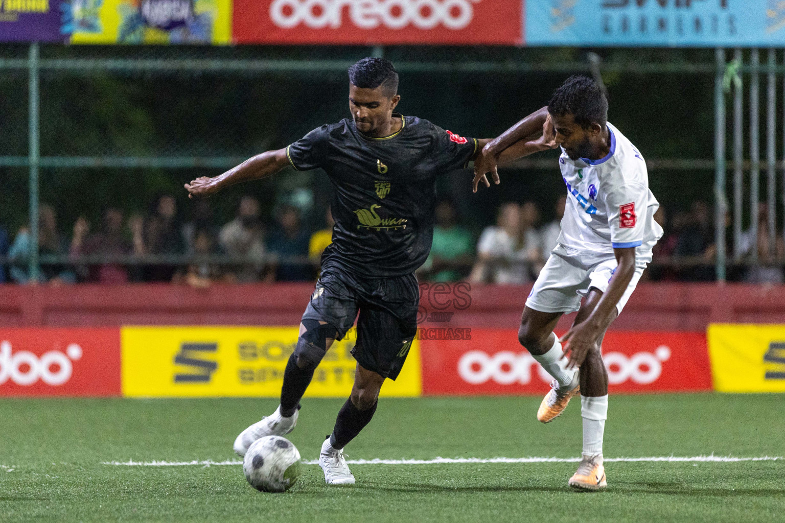 HA Utheem VS HA Ihavandhoo in Day 13 of Golden Futsal Challenge 2024 was held on Saturday, 27th January 2024, in Hulhumale', Maldives Photos: Nausham Waheed / images.mv