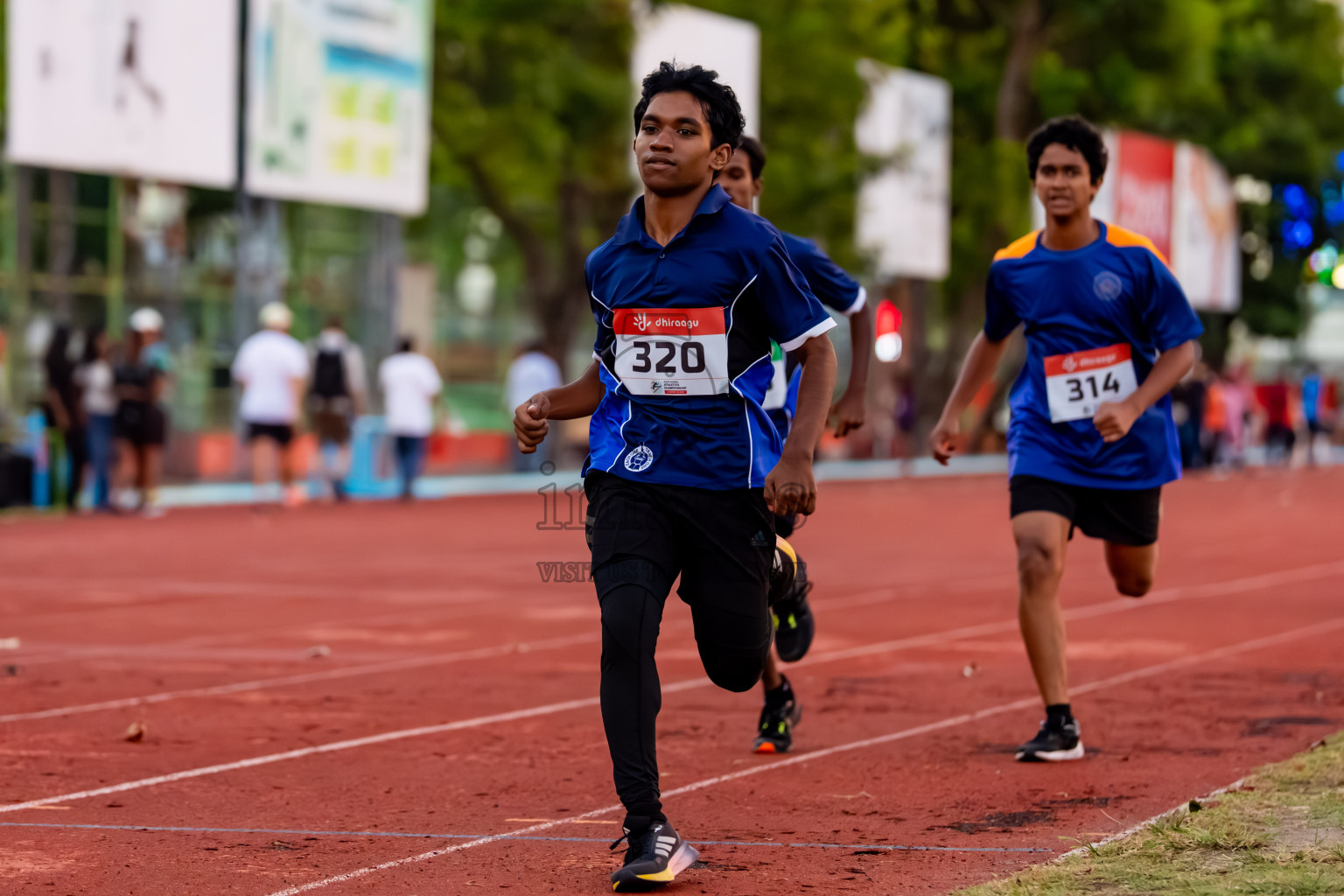 Day 4 of Inter-school Athletics Championship 2025 held in Ekuveni Synthetic Track, Male', Maldives on Thursday, 09th October 2025. Photos by: Nausham Waheed / Images.mv