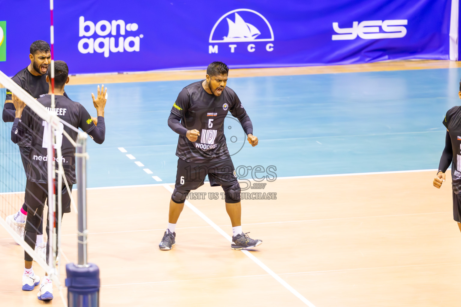 Final of MILO VAM Cup 2024 (Men's Division) was held in Social Center Indoor Hall on Monday, 4th November 2024. 
Photos: Ismail Thoriq / images.mv