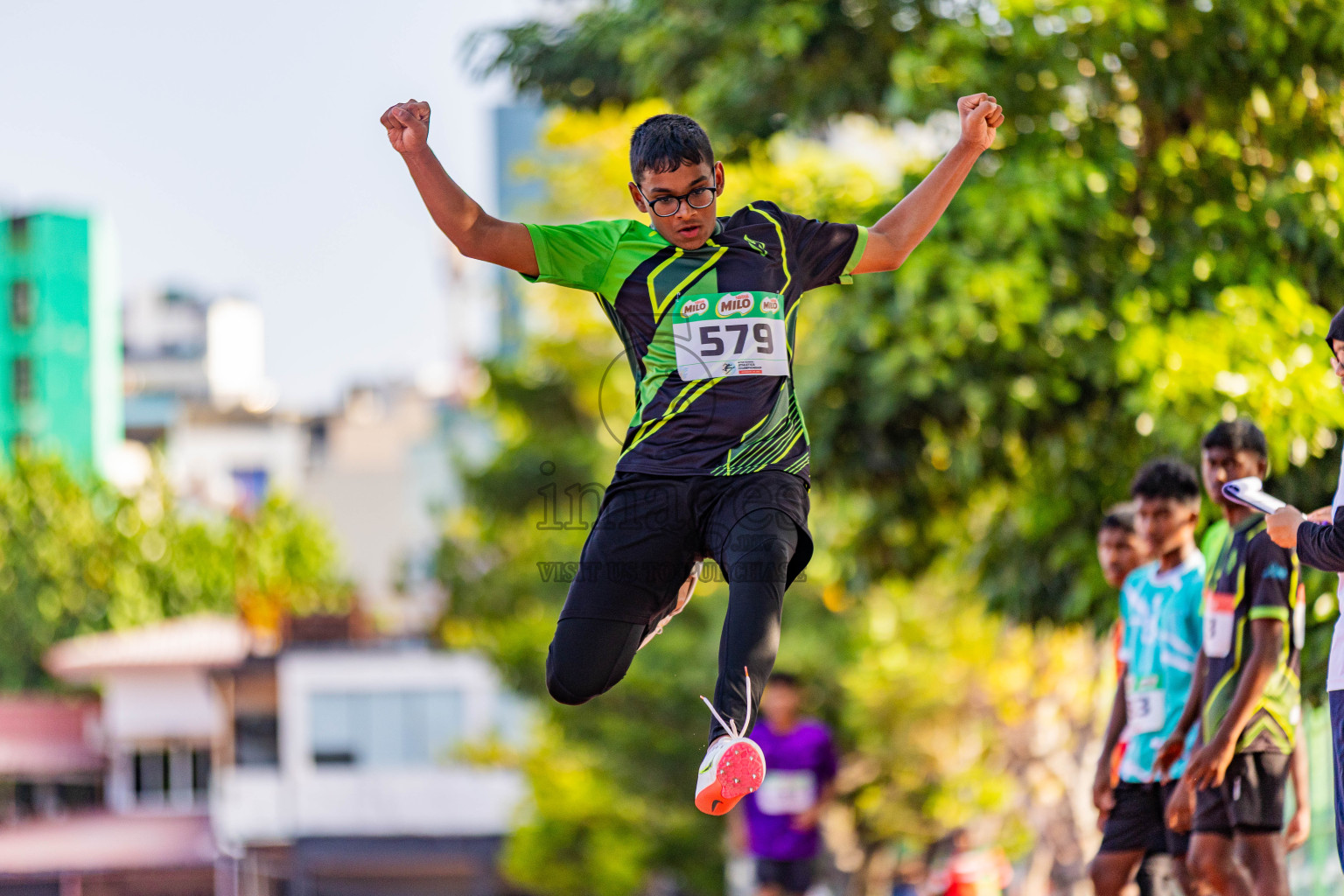 Day 3 of Inter-school Athletics Championship 2025 held in Ekuveni Synthetic Track, Male', Maldives on Wednesday, 08th October 2025. Photos by: Areef Adam / Images.mv