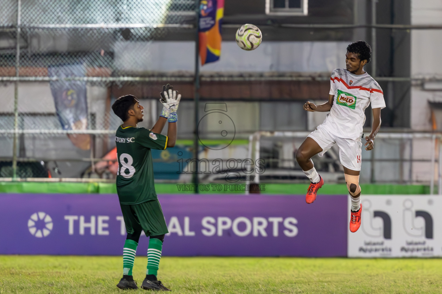 Day 10 of Dhivehi Youth League 2024 was held at Henveiru Stadium, Male', Maldives on Sunday, 15th December 2024.
Photos: Ismail Thoriq / Images.mv