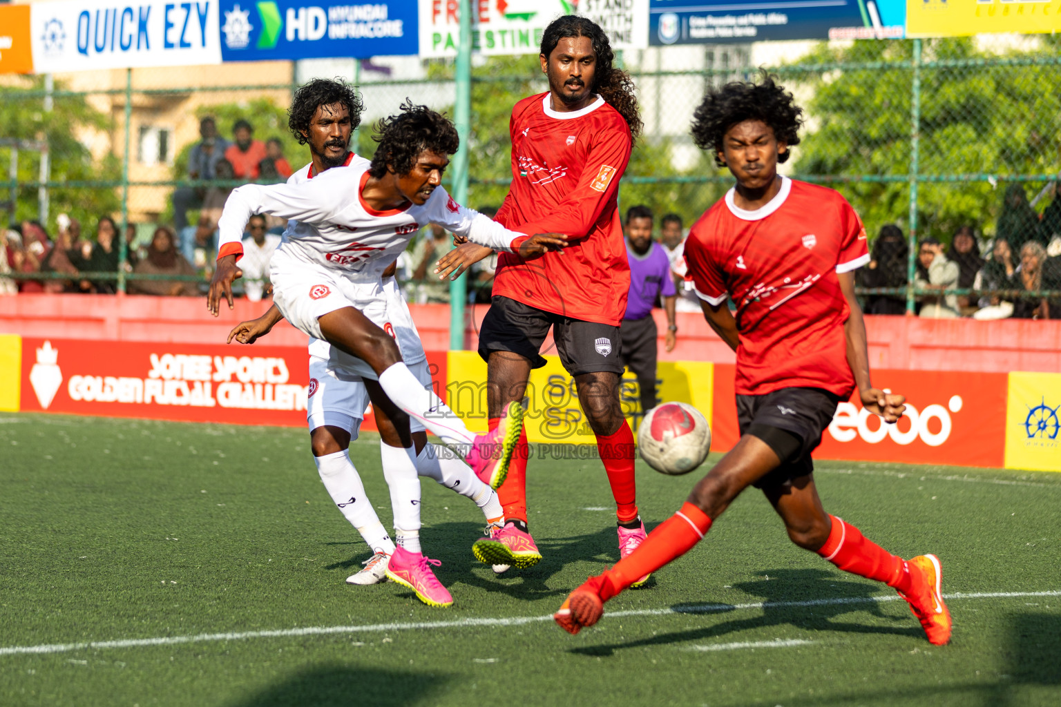 K. Huraa vs K. Himmafushi in Day 19 of Golden Futsal Challenge 2024 was held on Friday, 2nd February 2024 in Hulhumale', Maldives 
Photos: Hassan Simah / images.mv