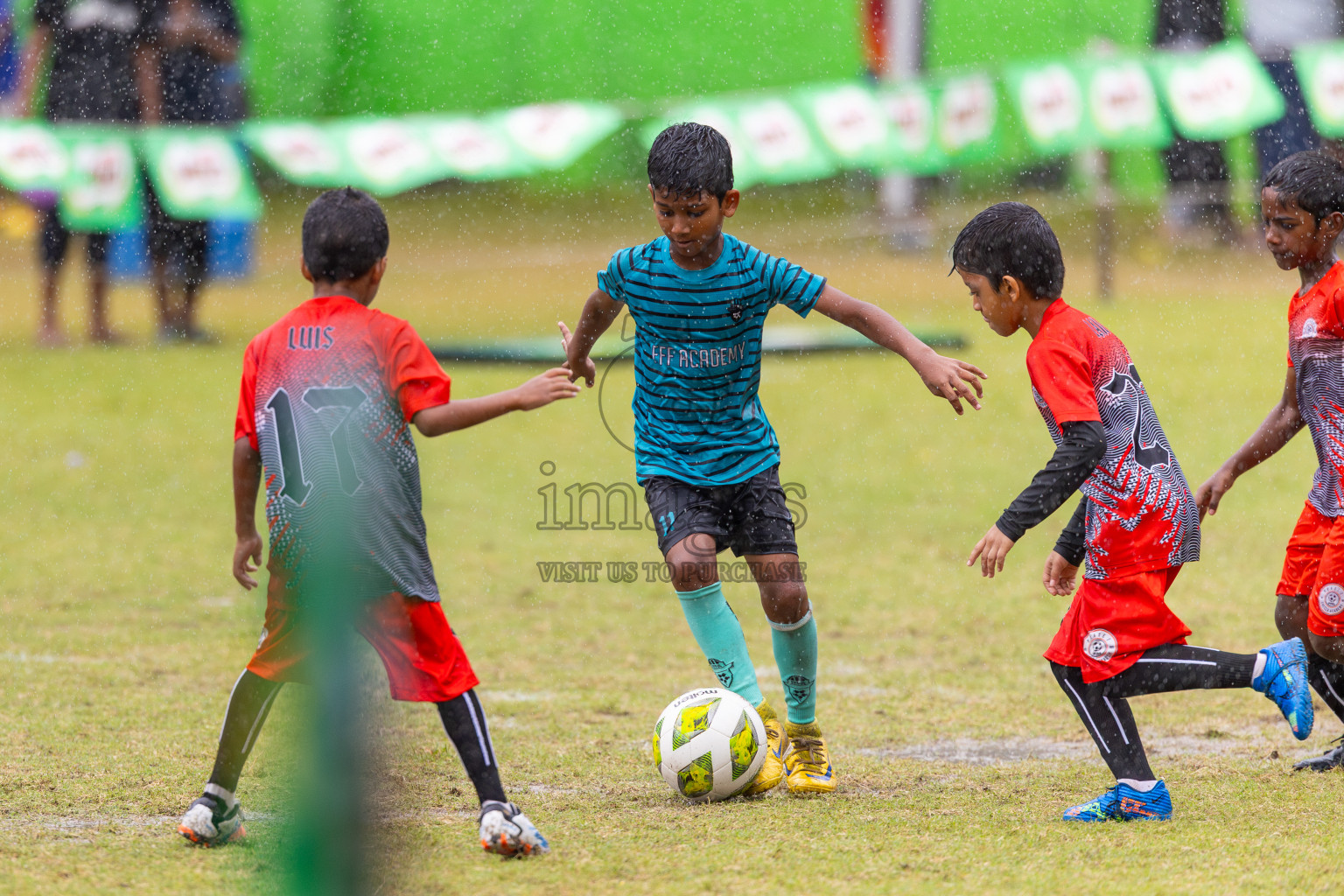 Day 3 of MILO SVAM Juniors 2025 (U-8) was held at Henveiru Stadium in Male', Maldives on Saturday, 28th June 2025. Photos: Ismail Thoriq / images.mv