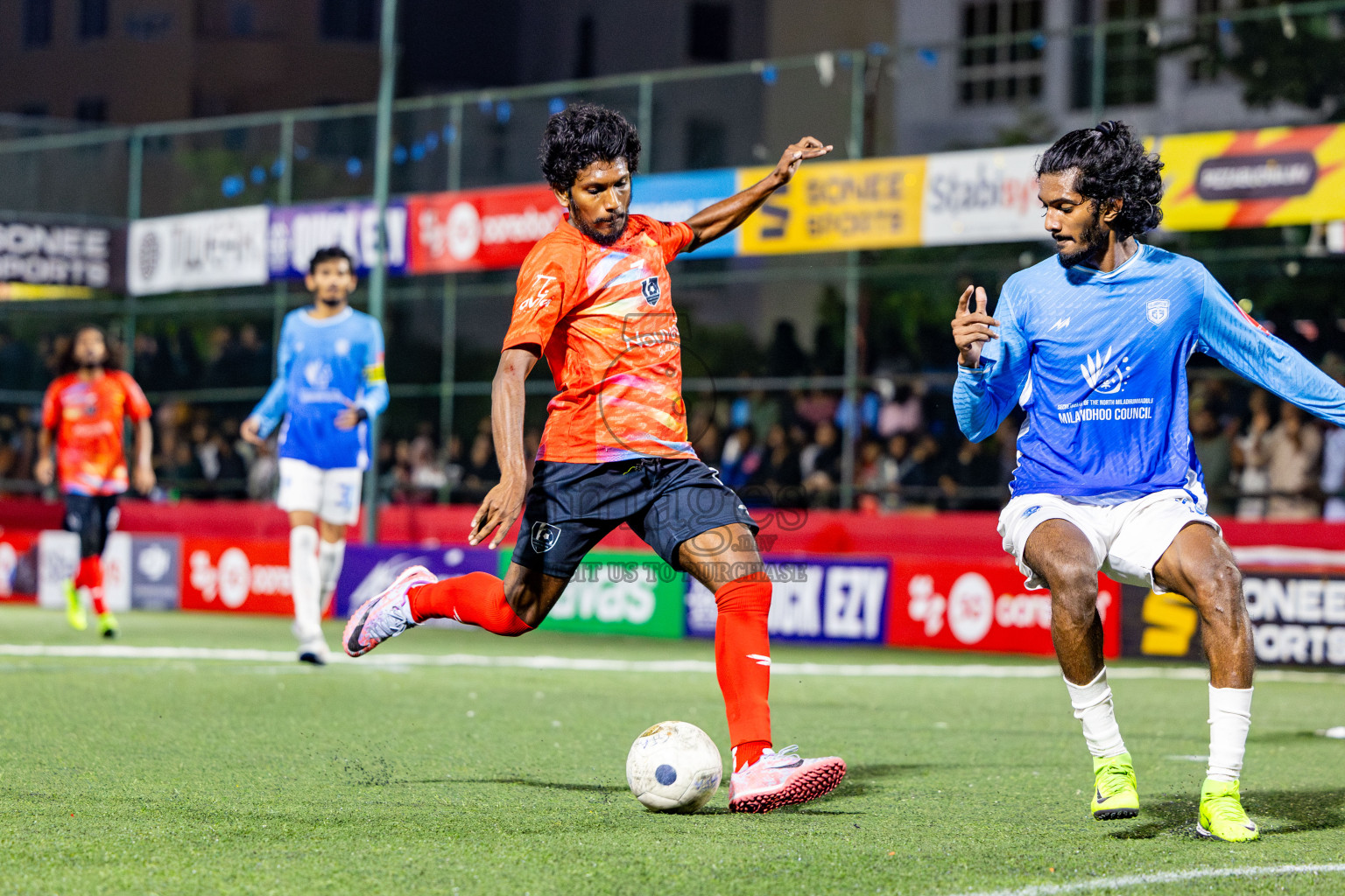 SH Milandhoo vs SH Kanditheemu in zone round on Day 32 of Golden Futsal Challenge 2025 was held on Wednesday , 5th February 2025, in Hulhumale', Maldives. Photos: Nausham Waheed / images.mv