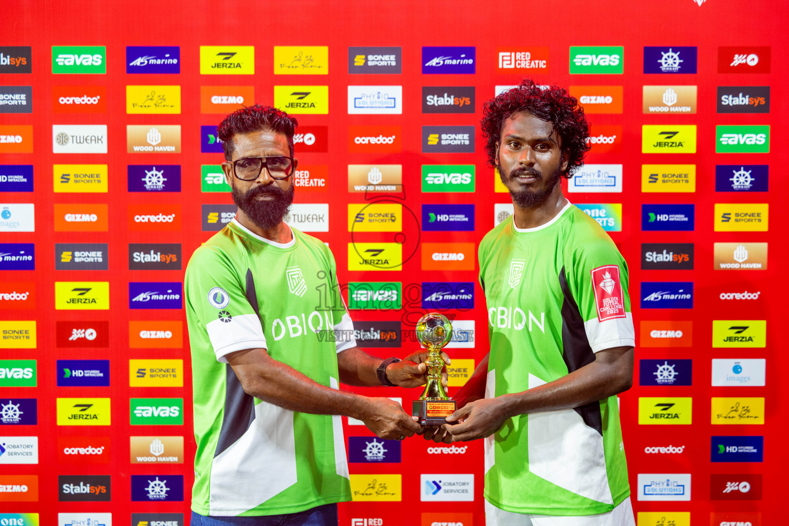 HDh Naivaadhoo vs HDh Makunudhoo in Atoll Round Semi-Final on Day 23 of Golden Futsal Challenge 2025 was held on Monday , 27th January 2025, in Hulhumale', Maldives. Photos: Nausham Waheed / images.mv