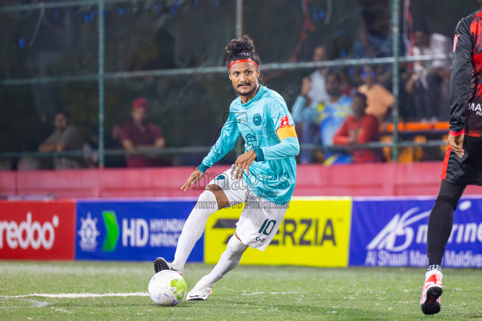 AA Mathiveri vs ADh Maamigili on Day 34 of Golden Futsal Challenge 2024 was held on Monday, 19th February 2024, in Hulhumale', Maldives
Photos: Mohamed Mahfooz Moosa / images.mv