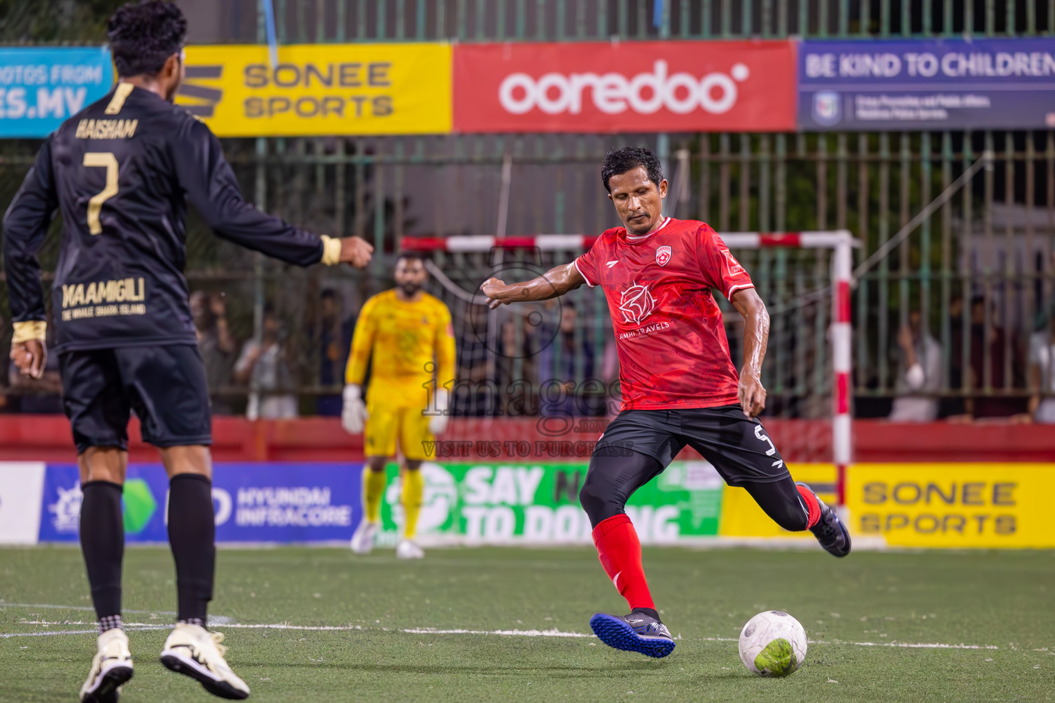 ADh Maamigili vs ADh Mahibadhoo on Day 36 of Golden Futsal Challenge 2024 was held on Wednesday, 21st February 2024, in Hulhumale', Maldives
Photos: Ismail Thoriq, / images.mv