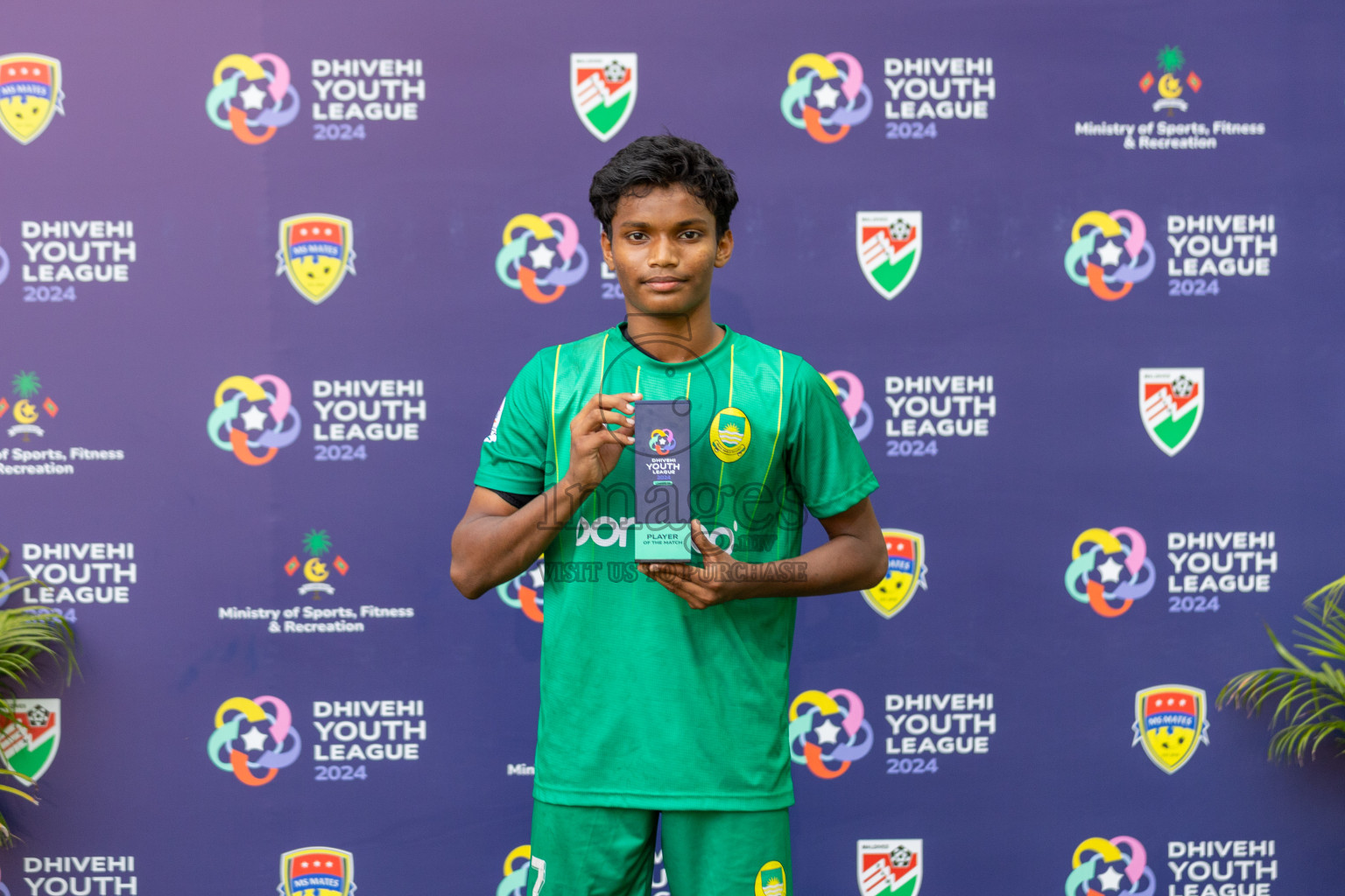 Eagles vs Maziya SRC(U16) in Day 8 of Dhivehi Youth League 2024 held at Henveiru Stadium on Monday, 2nd December 2024. Photos: Mohamed Mahfooz Moosa / Images.mv