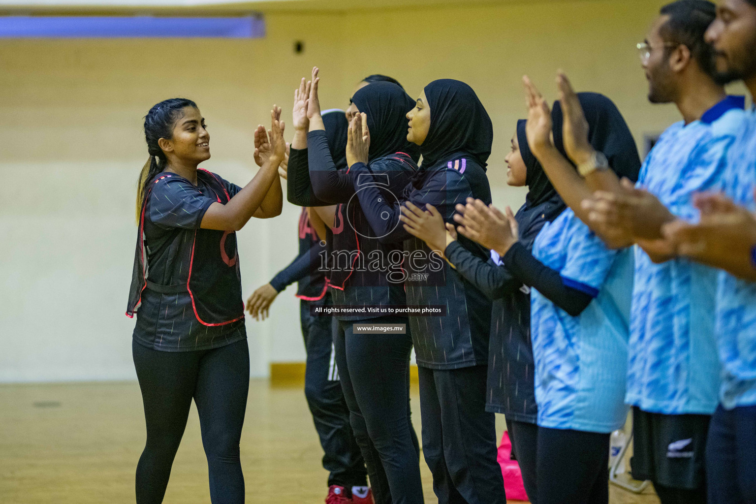 Kulhudhuffushi Youth & R.C vs Club Green Streets in the Finals of Milo National Netball Tournament 2021 (Women's) held on 5th December 2021 in Male', Maldives Photos: Ismail Thoriq / images.mv