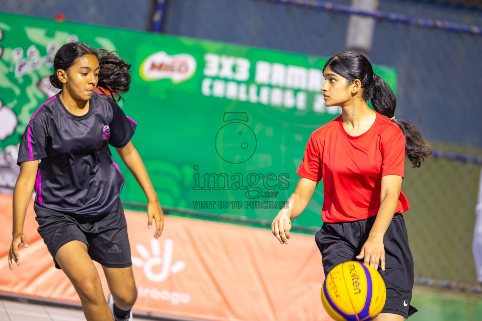 Day 2 of MILO Ramadan 3x3 Challenge 2024 was held in Ekuveni Outdoor Basketball Court at Male', Maldives on Wednesday, 13th March 2024.
Photos: Ismail Thoriq / images.mv