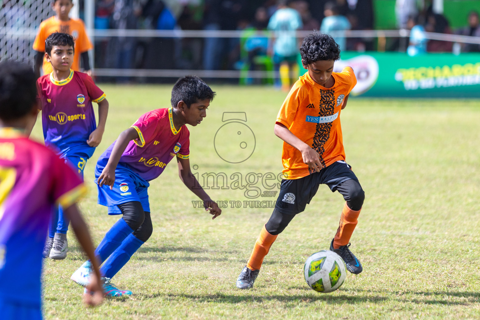 Day 2 of MILO Academy Championship 2025 was held on Friday, 14th February 2025 in Henveiru Stadium.
Photos: Mohamed Mahfooz Moosa / Images.mv