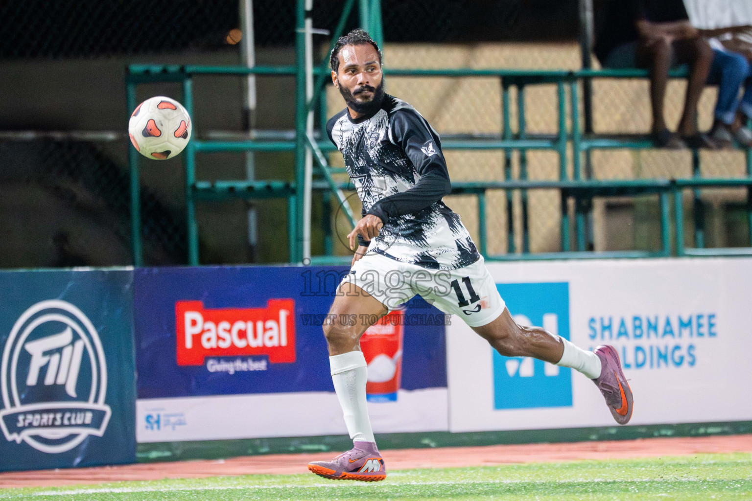 BG SC VS Goalhians in Day 3 - Fonadhoo Youth Futsal Challenge 2025 held in Fonadhoo Futsal Stadium, L. Fonadhoo, Maldives on Tuesdat, 28th October 2025 Photos: Arif Rasheed / images.mv