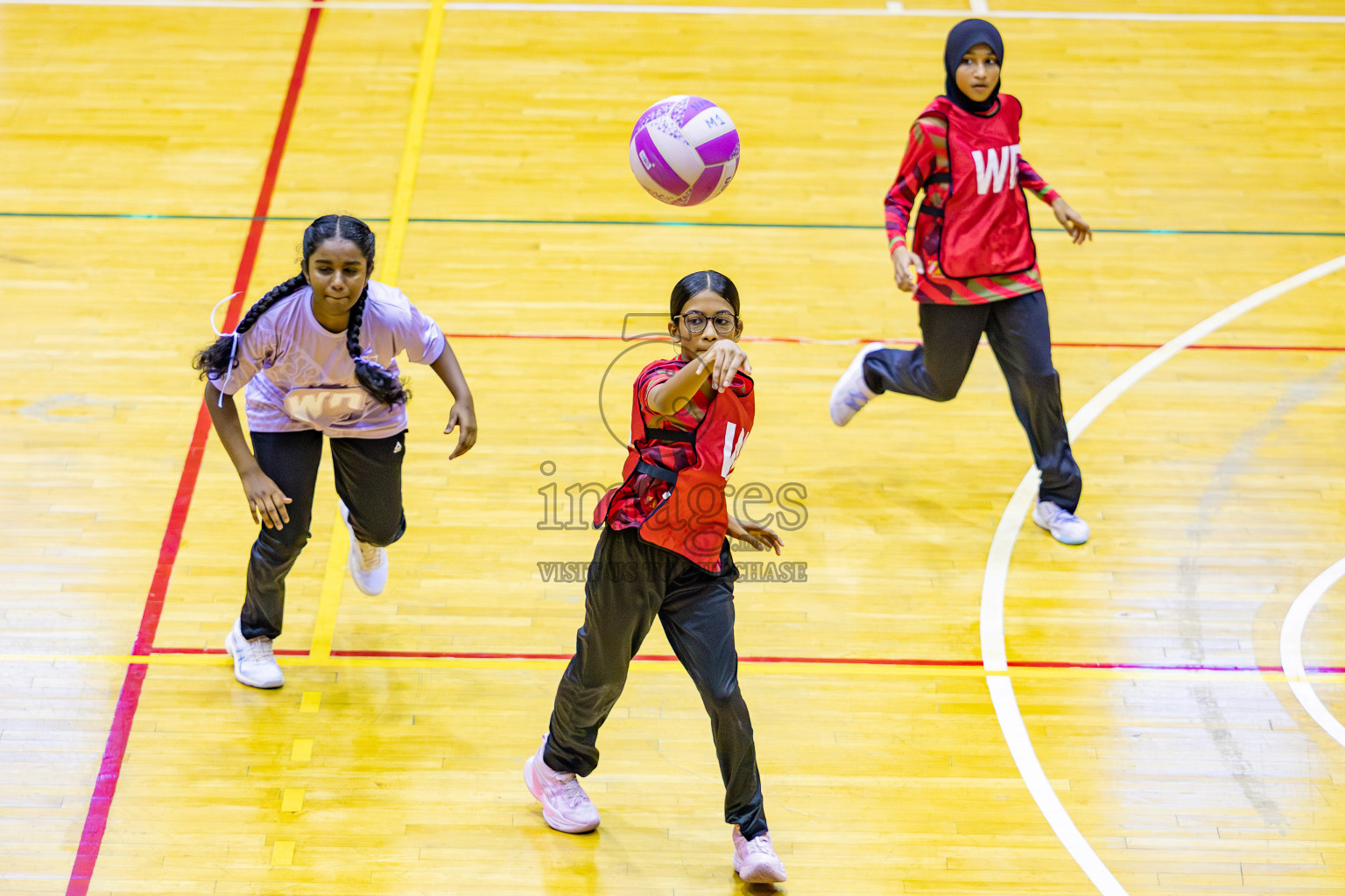 Finals of 26th Inter-School Netball Tournament 2025 was held in Social Center Indoor Hall on Saturday, 8th November 2025. Photos: Areef Adam / images.mv