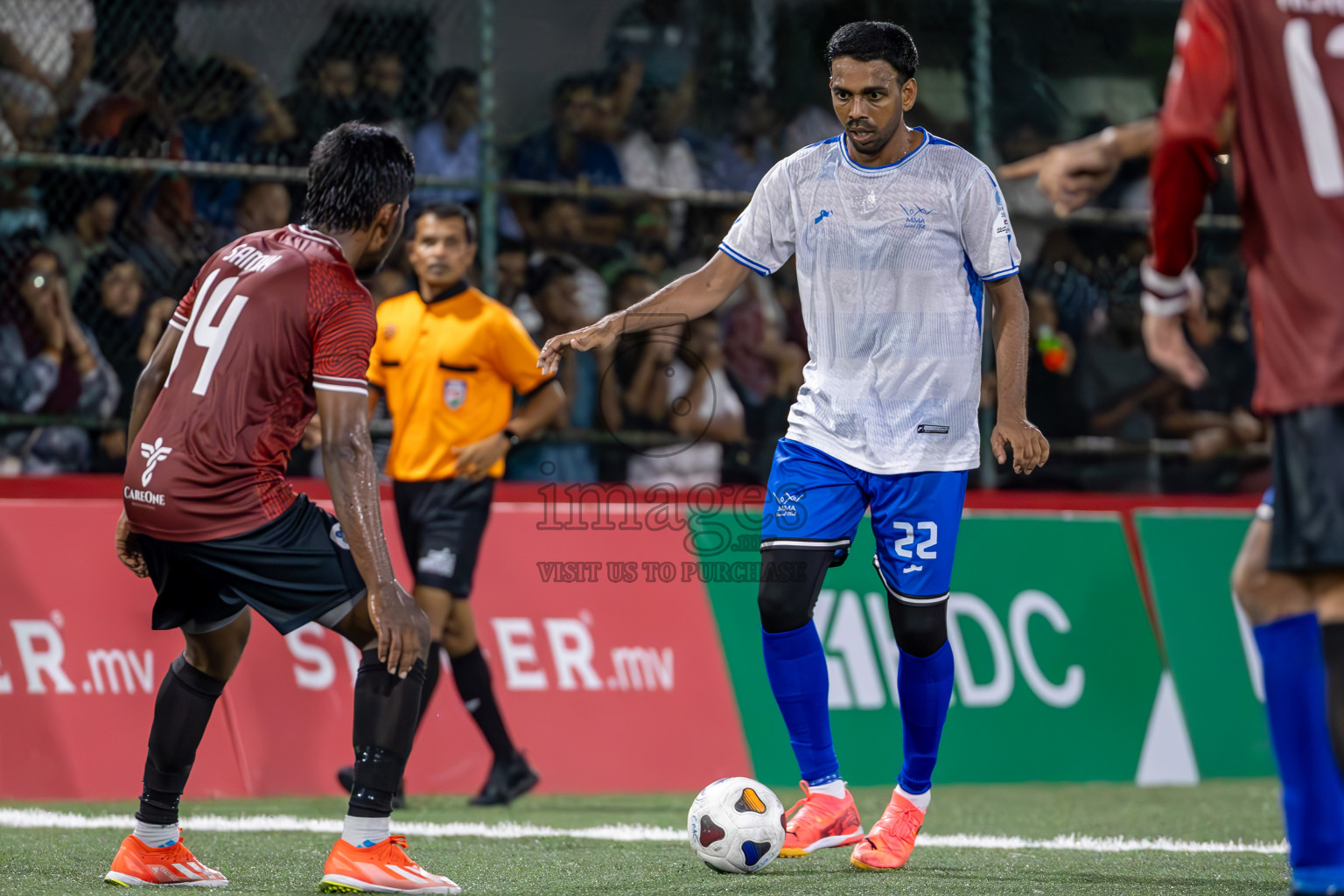 Team Badhahi vs Kulhivaru Vuzaara Club in the Semi-finals of Club Maldives Classic 2024 held in Rehendi Futsal Ground, Hulhumale', Maldives on Thursday, 19th September 2024. Photos: Ismail Thoriq / images.mv