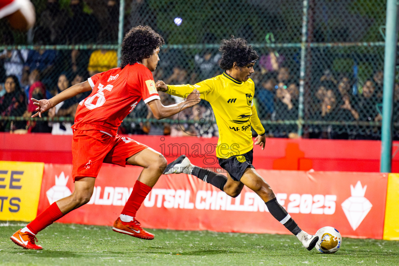 F Dhanraboodhoo vs F Magoodhoo in Faafu Atoll Finals in Day 25 of Golden Futsal Challenge 2025 was held on Wednesday , 28th January 2025, in Hulhumale', Maldives. Photos: Nausham Waheed / images.mv