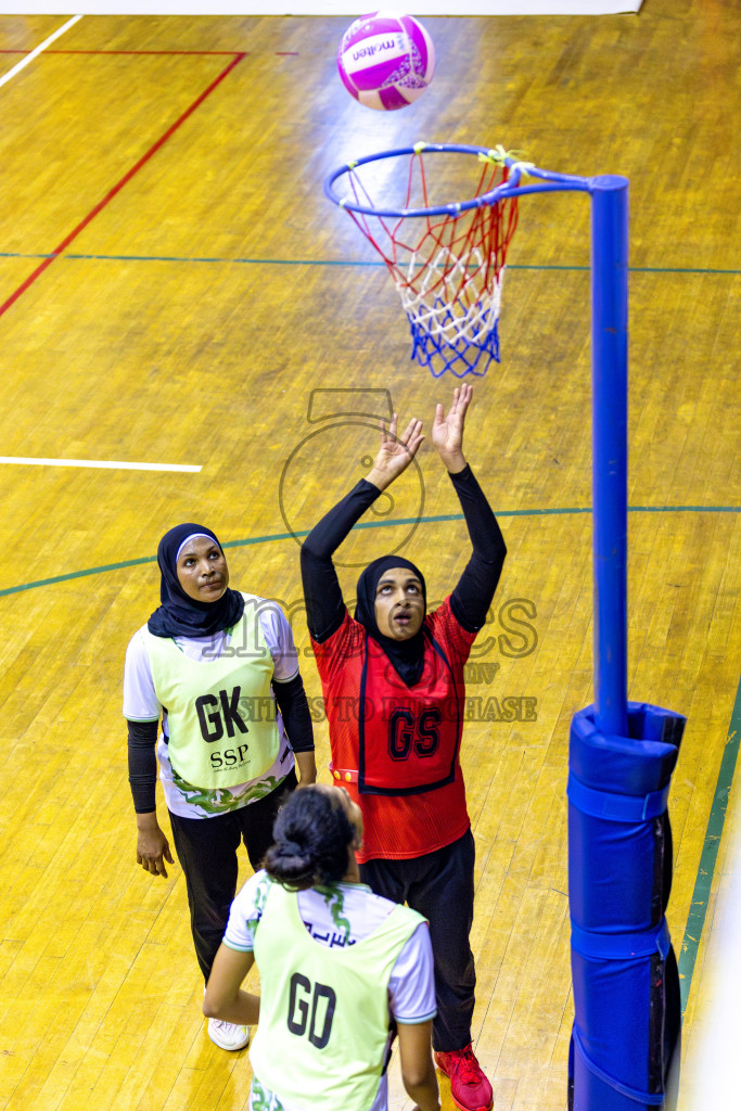 Club Matrix vs Club Green Streets in Division 1 of National Netball Tournament 2025 held in Ekuveni Netball Court at Male', Maldives on Saturday, 24th May 2025. Photos: Hassan Simah / images.mv