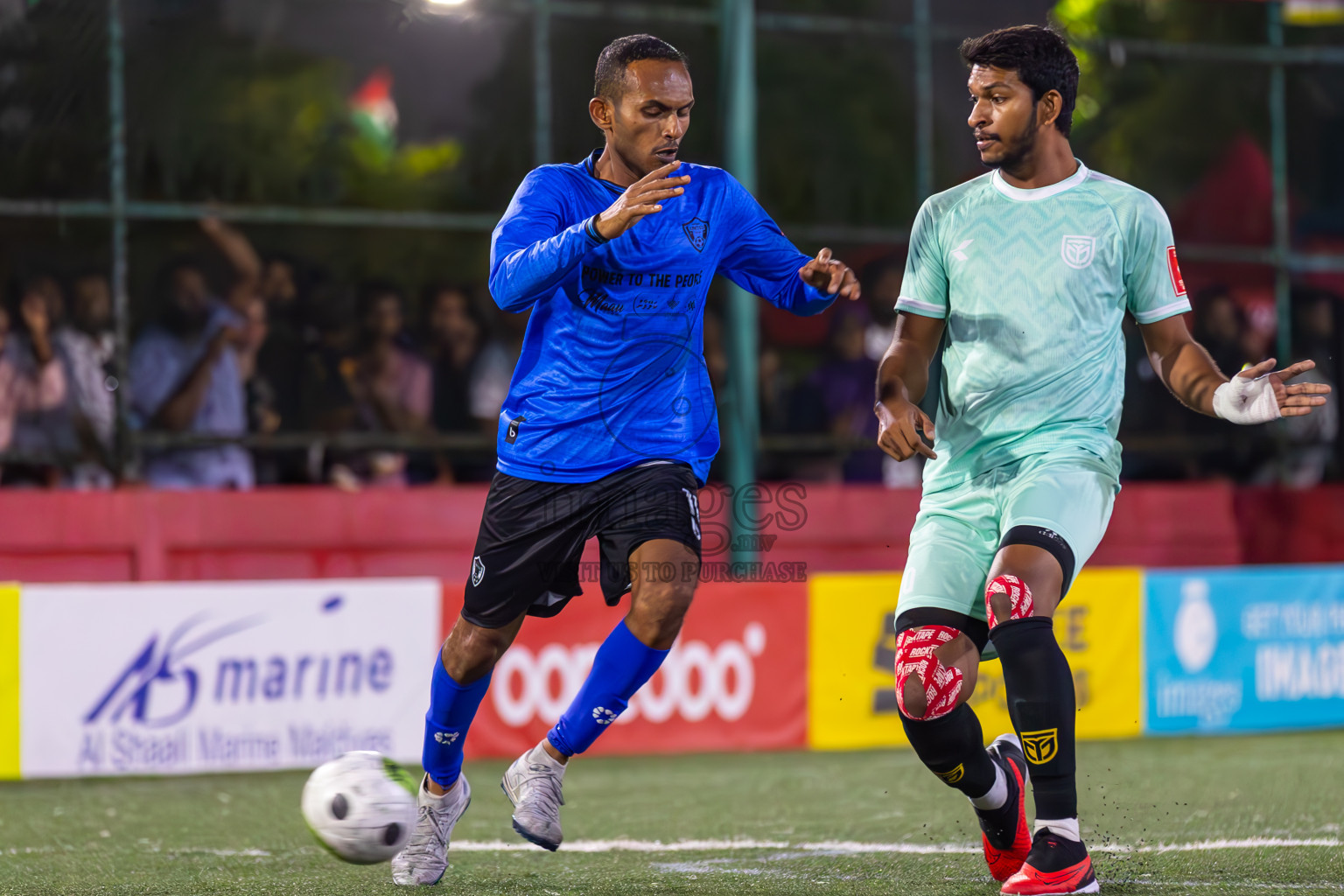 B Kendhoo vs B Thulhaadhoo in Day 21 of Golden Futsal Challenge 2024 was held on Sunday , 4th February 2024 in Hulhumale', Maldives
Photos: Ismail Thoriq / images.mv