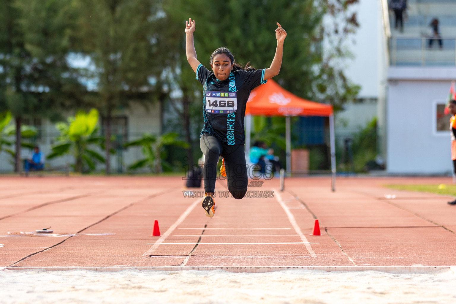 Day 2 of MWSC Interschool Athletics Championships 2024 held in Hulhumale Running Track, Hulhumale, Maldives on Sunday, 10th November 2024. Photos by: Ayaan / Images.mv