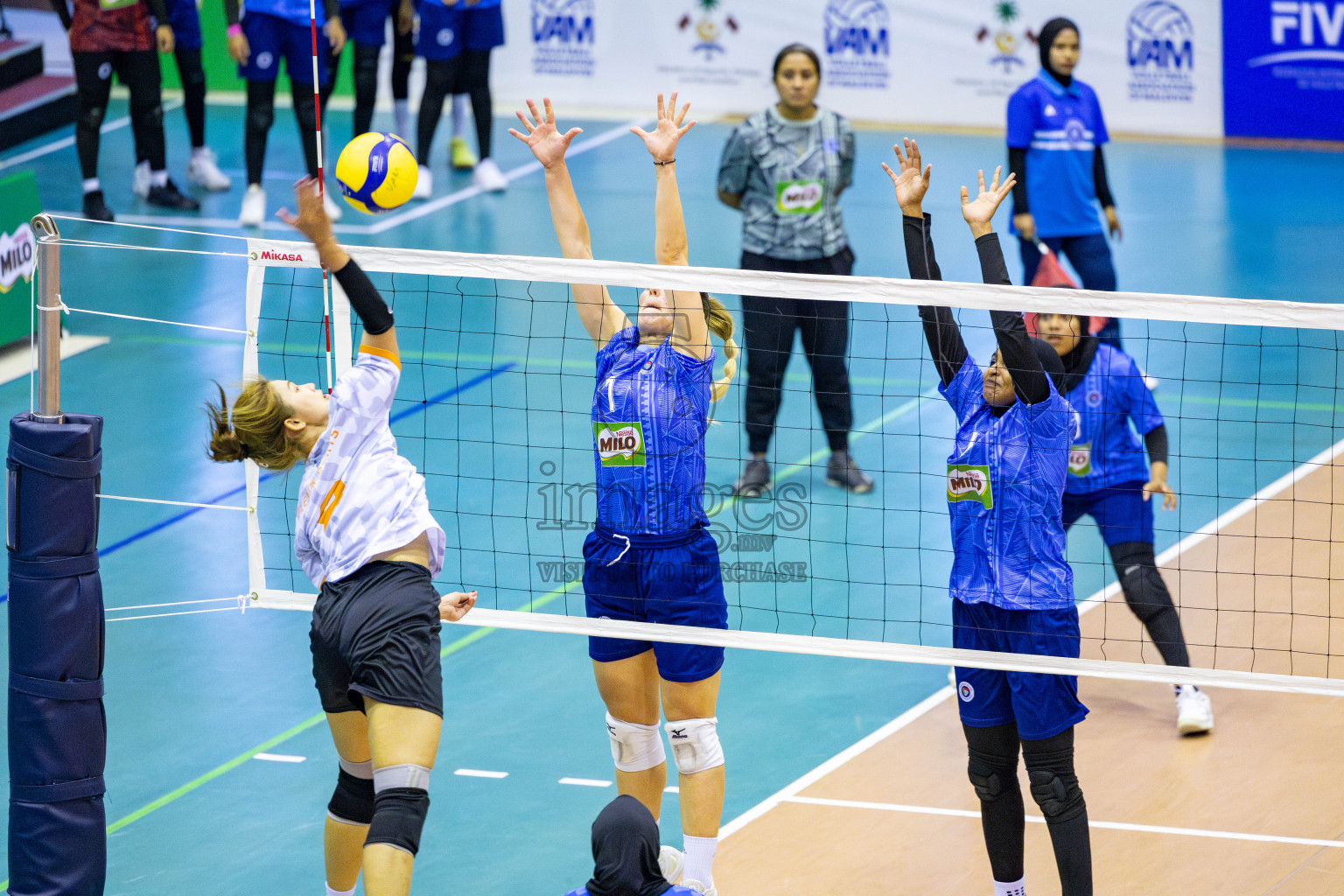 Police Club vs Flexor Sports Club in Day 1 of National Volleyball League 2025 - Women's Division held in Male', Maldives on Saturday, 19th April 2025 at Social Center Indoor Hall Photos 
By: Hassan Simah / images.mv