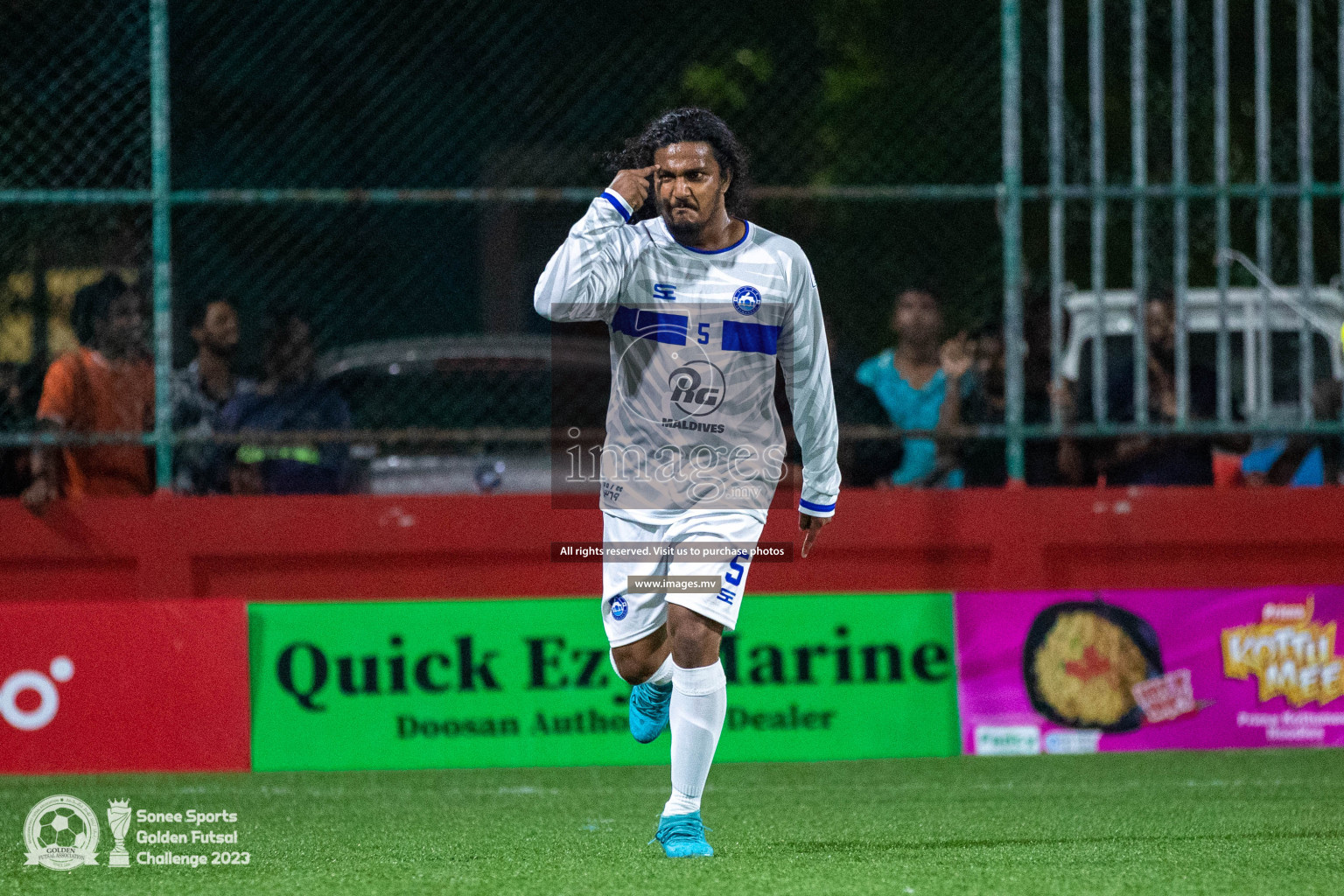 Th. Gaadhiffushi vs Th. Veymandoo in Day 4 of Golden Futsal Challenge 2023 on 08 February 2023 in Hulhumale, Male, Maldives