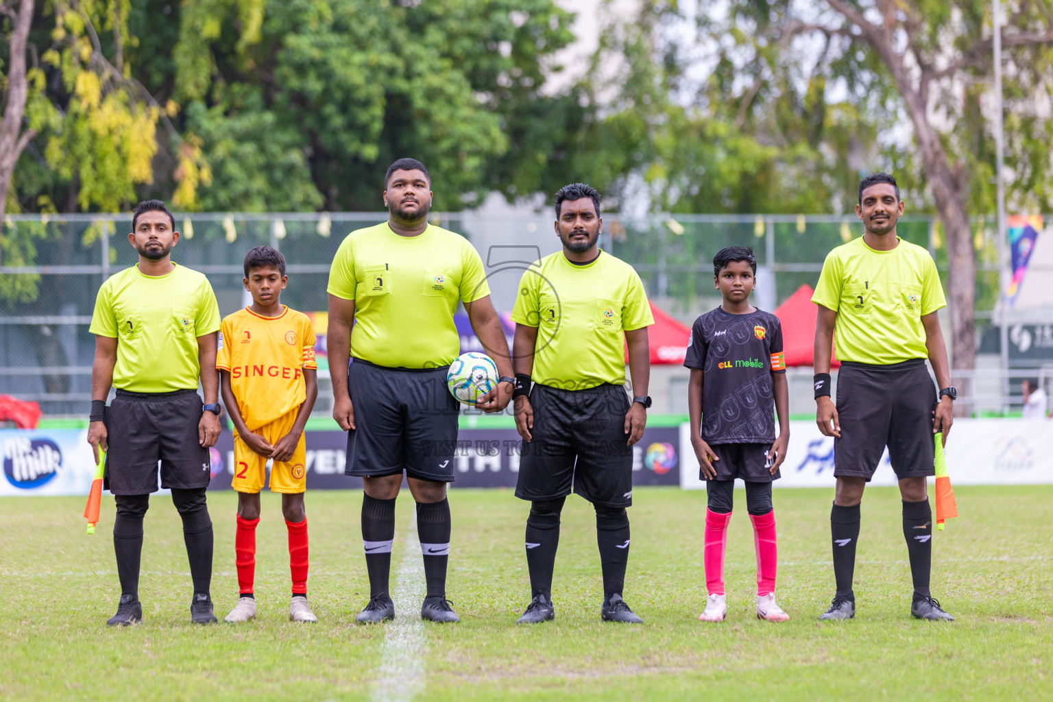 United Victory vs Victory Sports Club  (U12) in Day 5 of Dhivehi Youth League 2024 held at Henveiru Stadium on Friday 29th November 2024. Photos: Shuu Abdul Sattar/ Images.mv