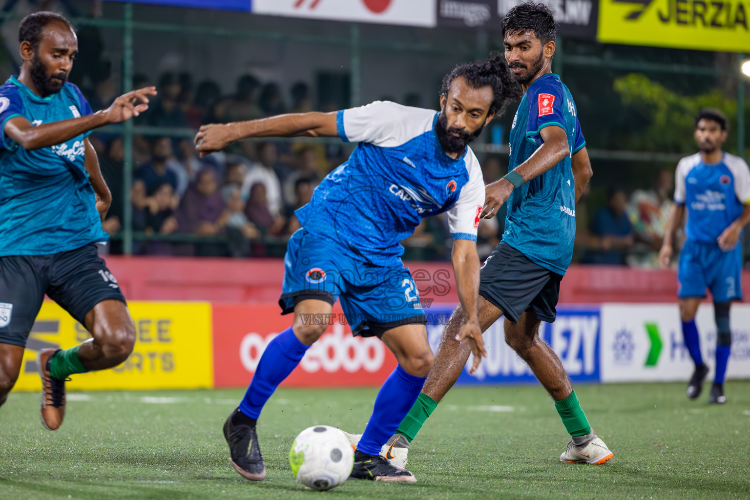 M Mulak vs F Bilehdhoo on Day 36 of Golden Futsal Challenge 2024 was held on Wednesday, 21st February 2024, in Hulhumale', Maldives
Photos: Ismail Thoriq, / images.mv