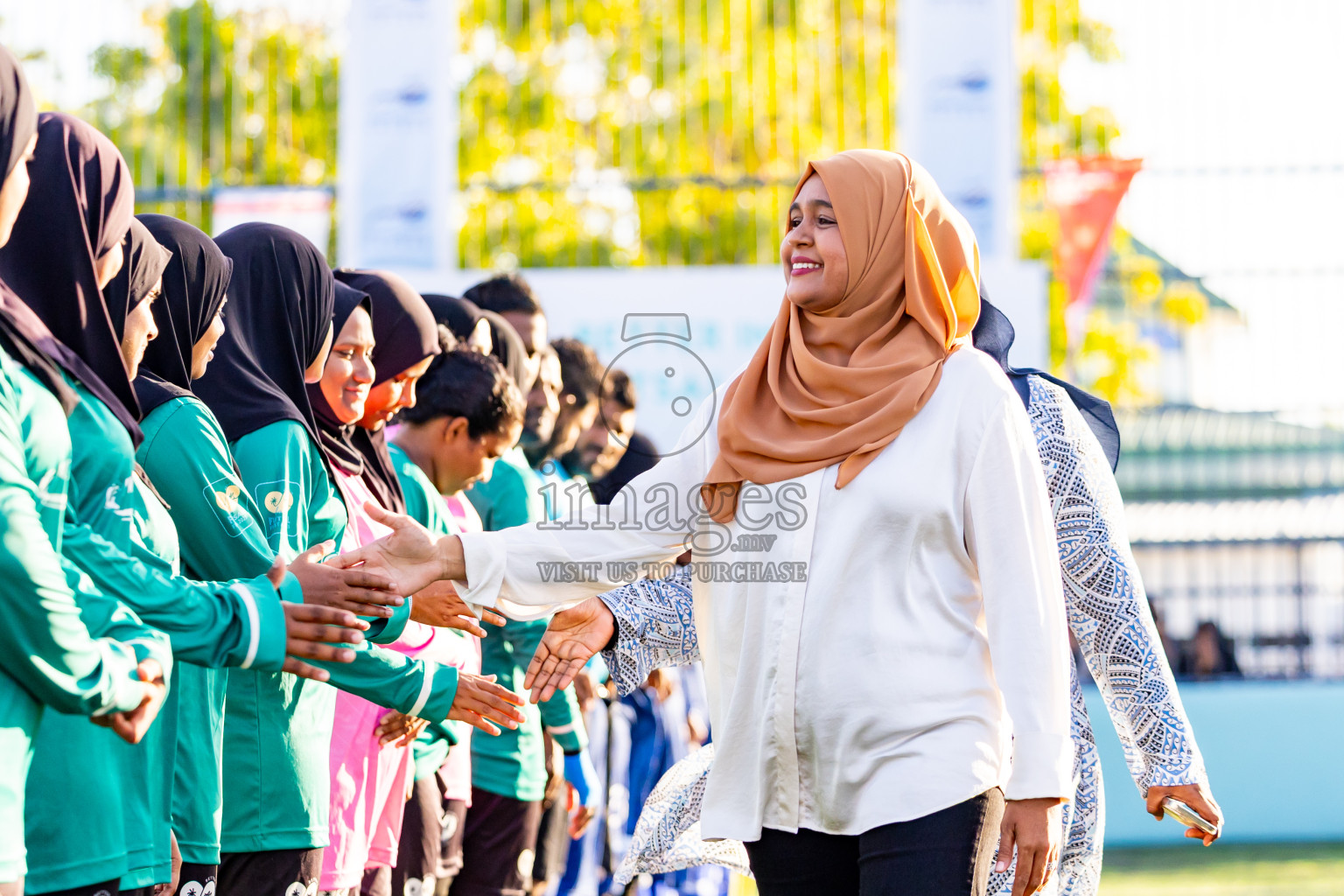 Goidhoo vs Hithaadhoo in Day 4 of Better in Baa Futsal Fiesta 2025 Woman's division held in B. Eydhafushi, Maldives on Saturday, 8th November 2025. Photos: Nausham Waheed / images.mv