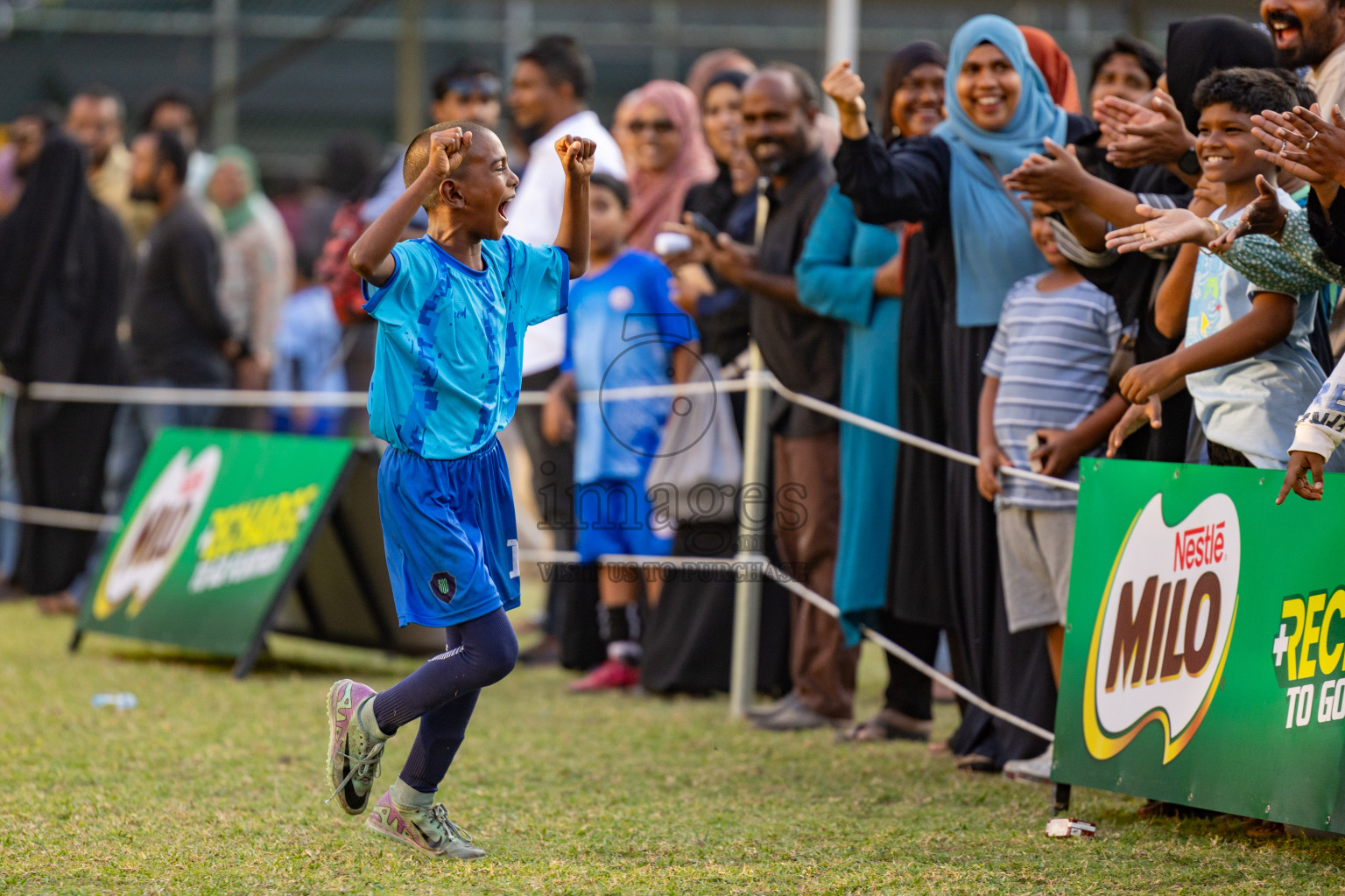 Day 2 of MILO Academy Championship 2025 was held on Friday, 14th February 2025 in Henveiru Stadium. 
Photos: Hassan Simah / Images.mv