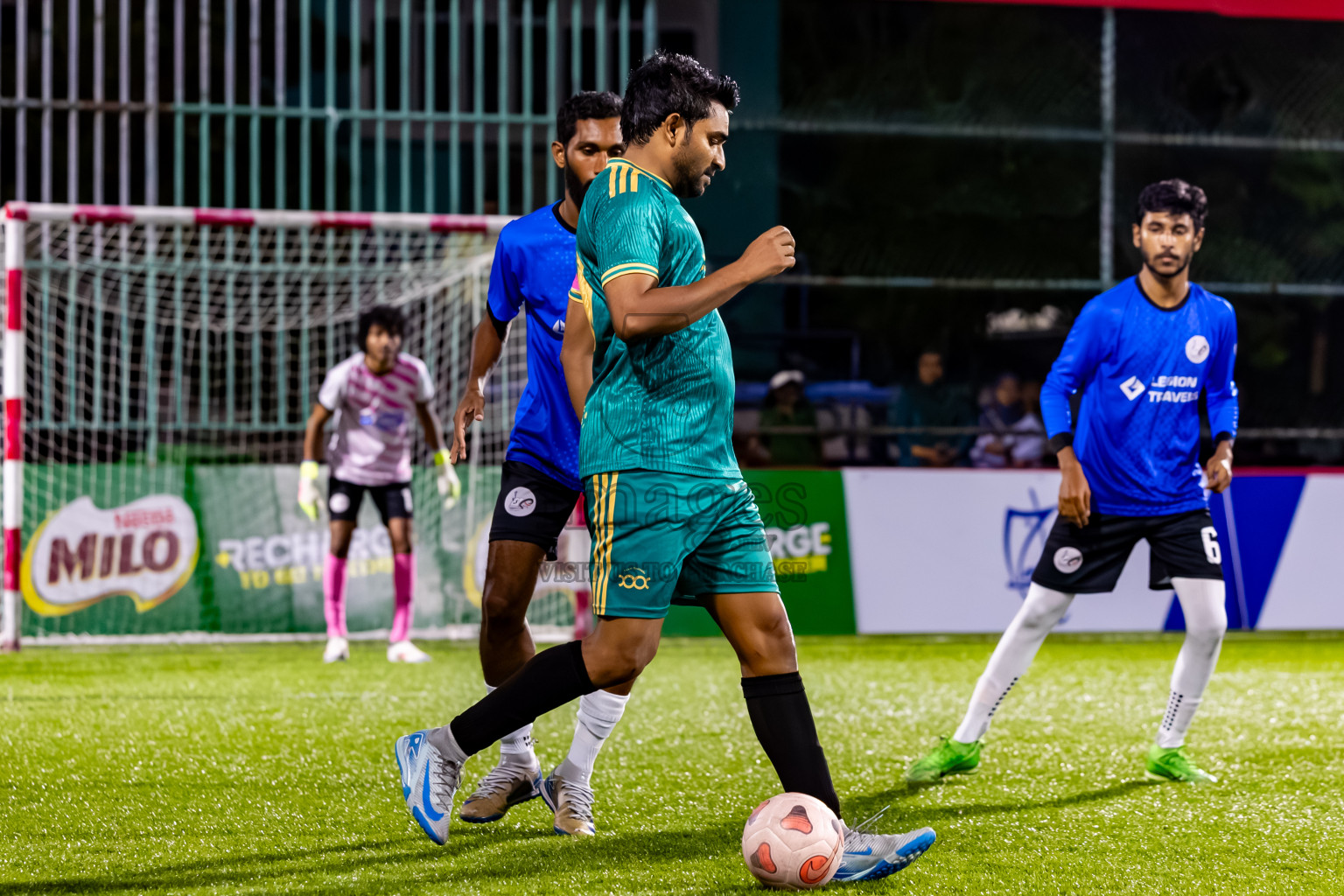 Team Badhahi vs Thauleemee Gulhun in Day 10 of Club Maldives Cup Classic 2025 was held in Rehendi Futsal Ground, Hulhumale', Maldives on Wednesday, 24th September 2025. Photos: Nausham Waheed / images.mv