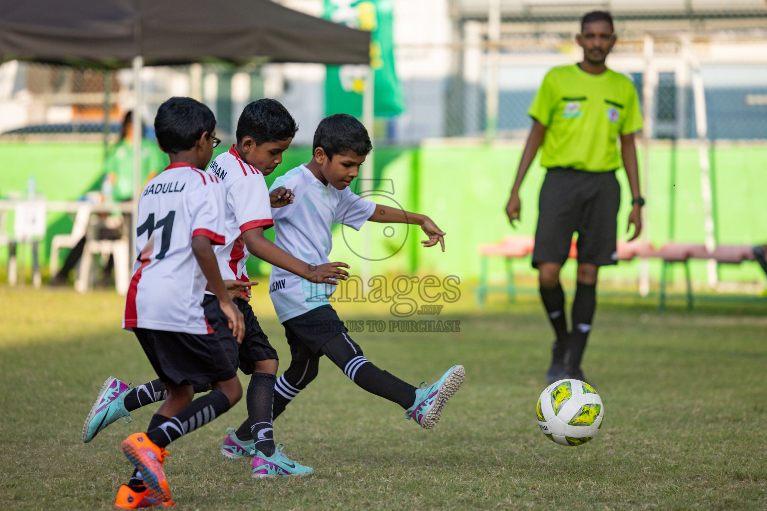 Day 2 of MILO Academy Championship 2025 was held on Friday, 14th February 2025 in Henveiru Stadium. 
Photos: Hassan Simah / Images.mv