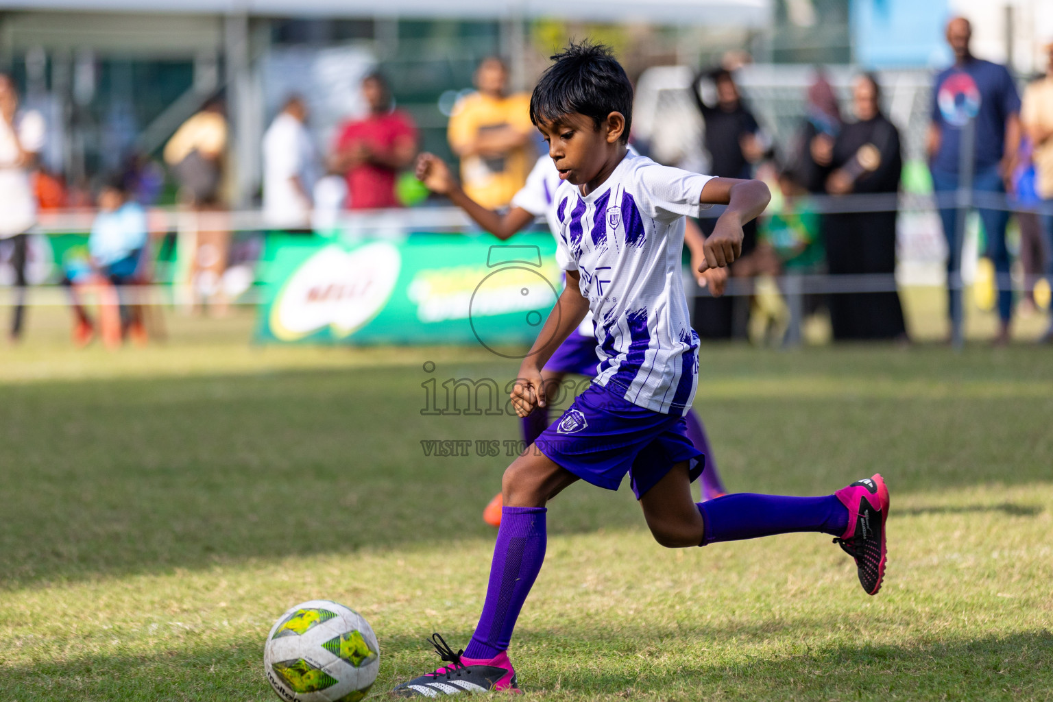 Day 2 of MILO Academy Championship 2025 was held on Friday, 14th February 2025 in Henveiru Stadium.
Photos: Mohamed Mahfooz Moosa / Images.mv