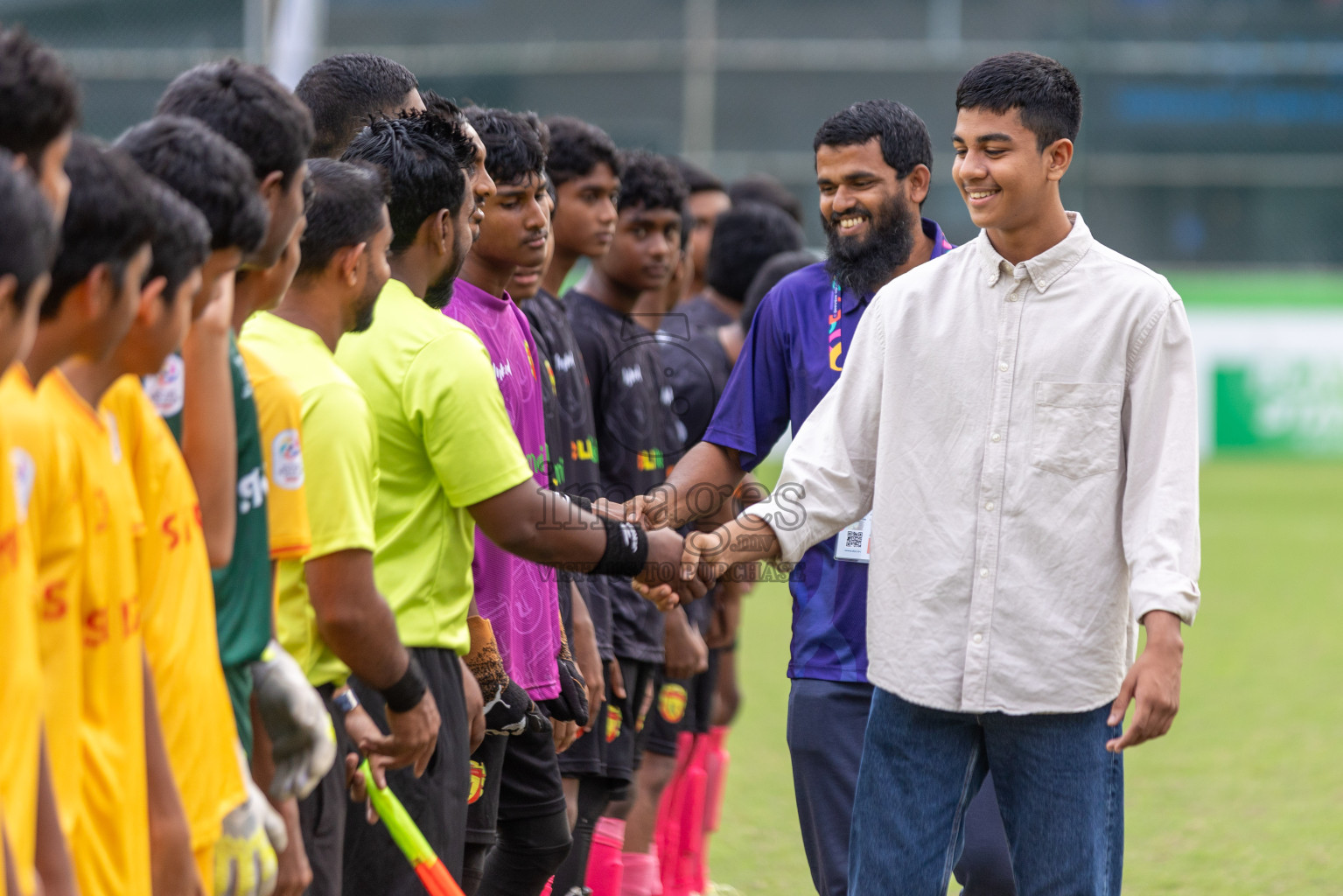 United Victory vs Victory Sports Club  (U14) in Day 5 of Dhivehi Youth League 2024 held at Henveiru Stadium on Friday 29th November 2024. Photos: Shuu Abdul Sattar/ Images.mv