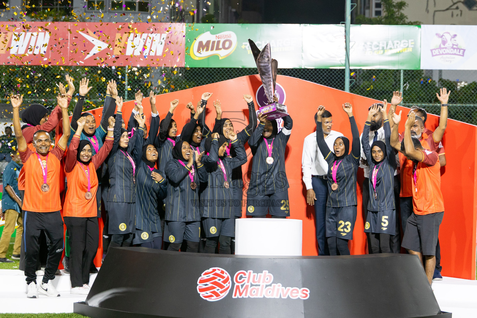 Prison Club vs Team MACL in Eighteen Thirty Classic of Club Maldives 2025 was held in Rehendhi Futsal Ground, Hulhumale', Maldives on Tuesday, 16th September 2025. Photos: Mohamed Mahfooz Moosa / images.mv