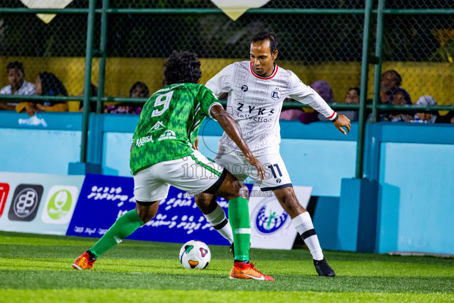 Kovigoani vs FC Baaz in Day 3 of Laamehi Dhiggaru Ekuveri Futsal Challenge 2024 was held on Sunday, 28th July 2024, at Dhiggaru Futsal Ground, Dhiggaru, Maldives Photos: Nausham Waheed / images.mv