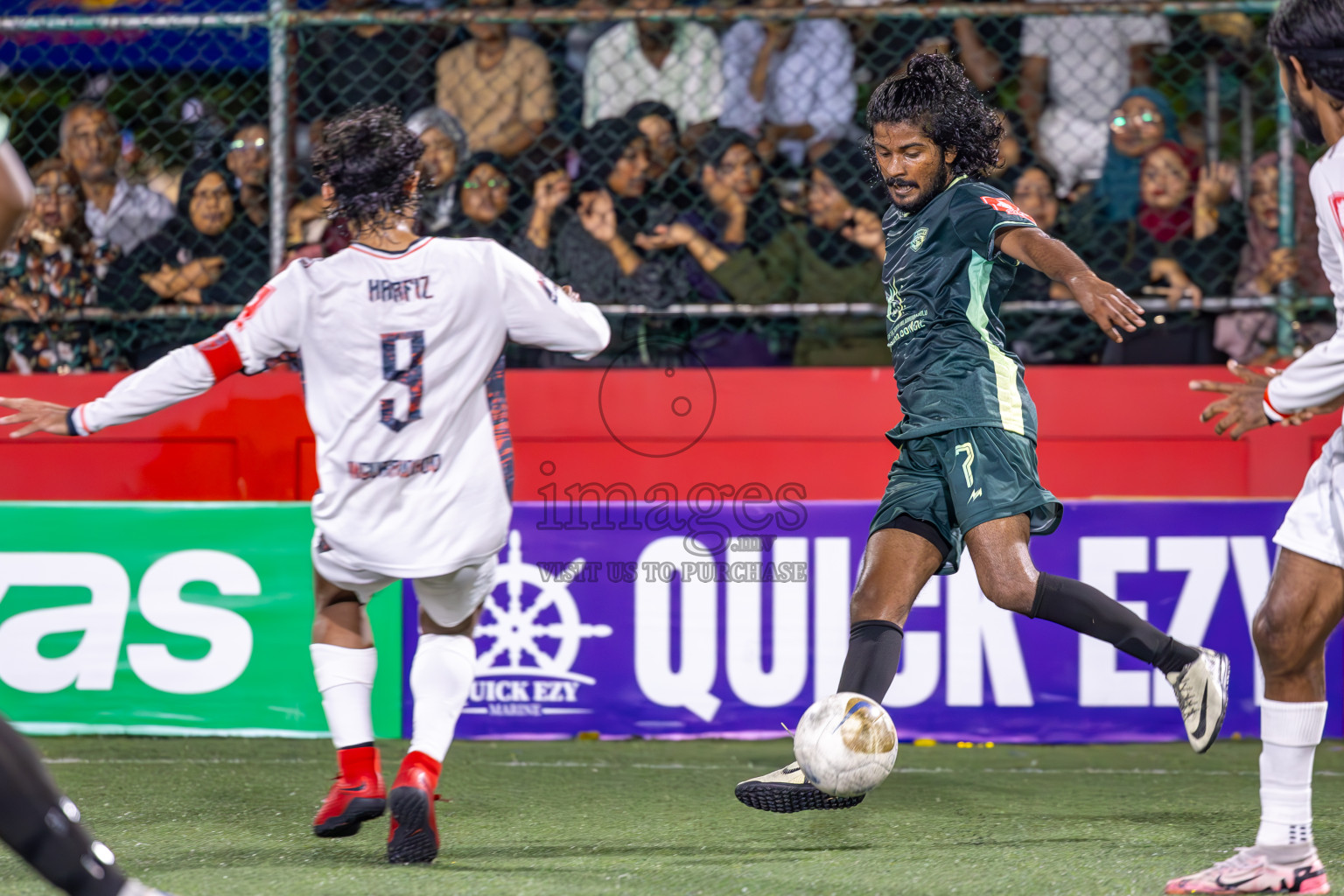 Sh Milandhoo vs R Inguraidhoo in Zone Round on Day 27 of Golden Futsal Challenge 2025 was held on Friday , 31st January 2025, in Hulhumale', Maldives. Photos: Ismail Thoriq / images.mv