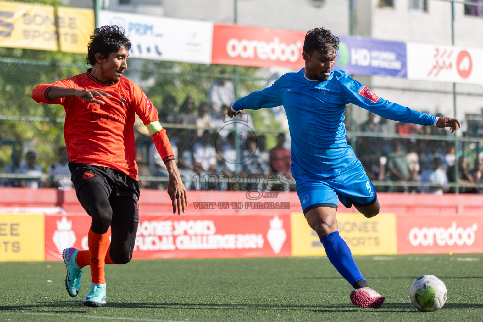 R Alifushi vs R Meedhoo in Day 5 of Golden Futsal Challenge 2024 was held on Friday, 19th January 2024, in Hulhumale', Maldives Photos: Mohamed Mahfooz Moosa / images.mv