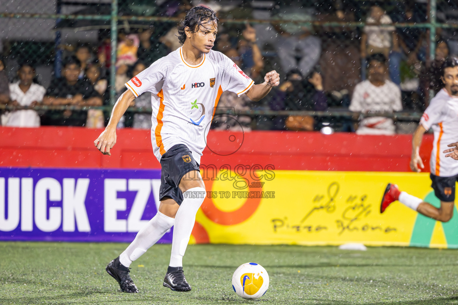 Th Gaadhiffushi vs Th Hirilandhoo  in Day 6 of Golden Futsal Challenge 2025 on Friday, 6th January 2025, in Hulhumale', Maldives
Photos: Ismail Thoriq / images.mv