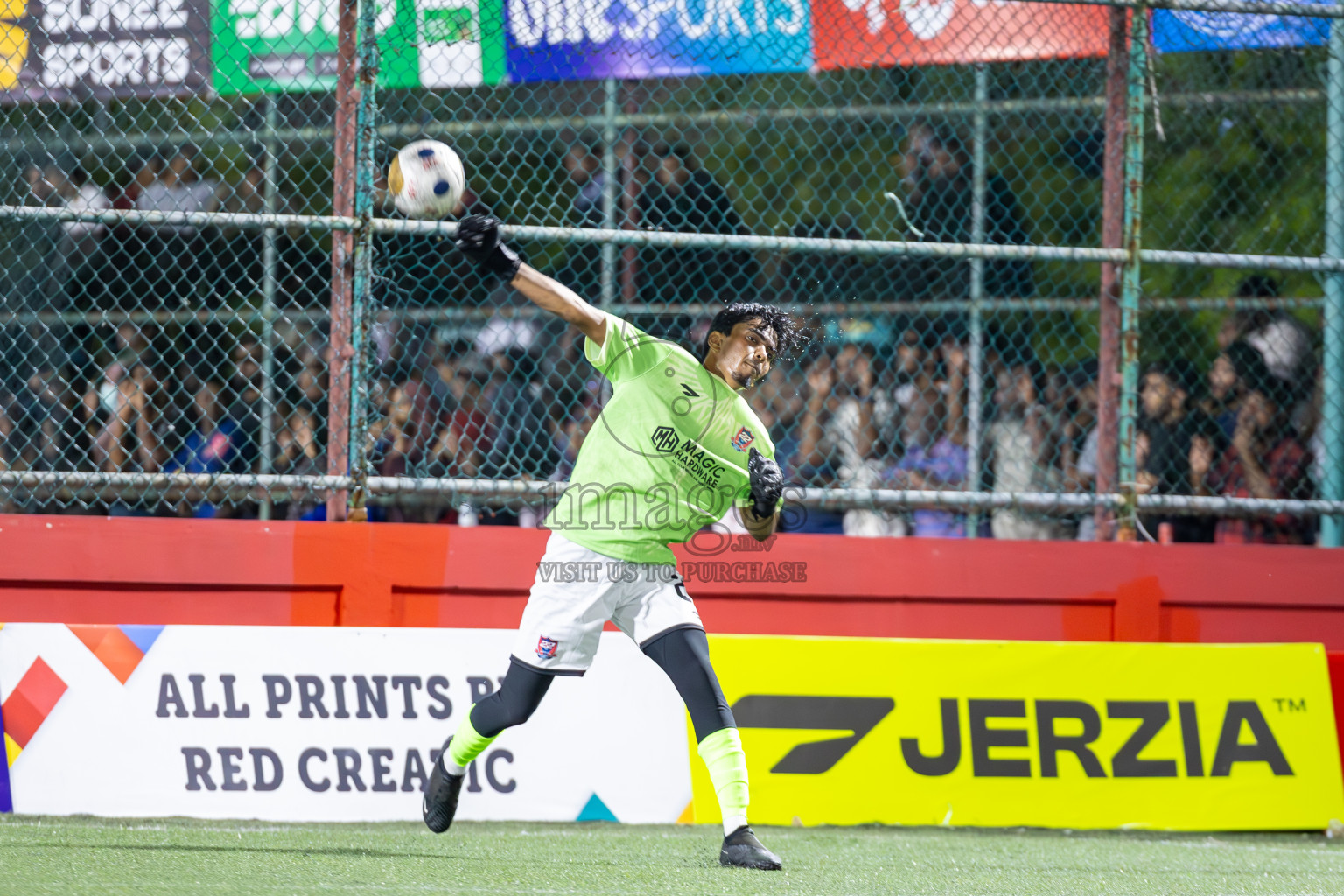 HA Filladhoo vs HA Hoarafushi in Day 5 of Golden Futsal Challenge 2025 on Thursday, 9th January 2025, in Hulhumale', Maldives
Photos: Ismail Thoriq / images.mv