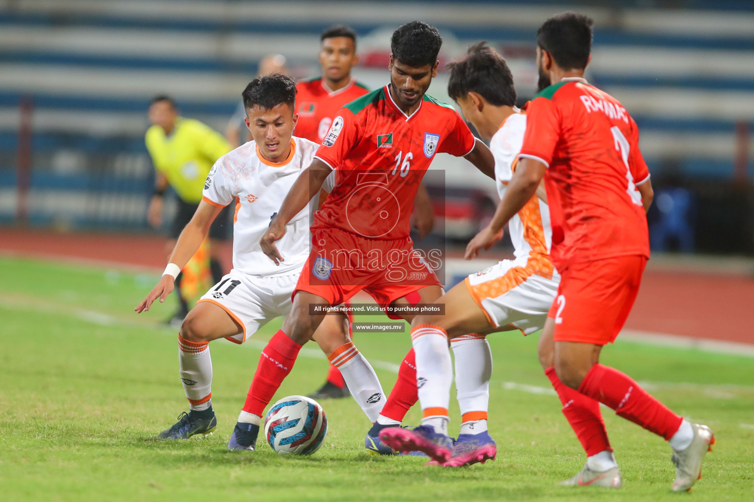 Bhutan vs Bangladesh in SAFF Championship 2023 held in Sree Kanteerava Stadium, Bengaluru, India, on Wednesday, 28th June 2023. Photos: Hassan Simah / images.mv