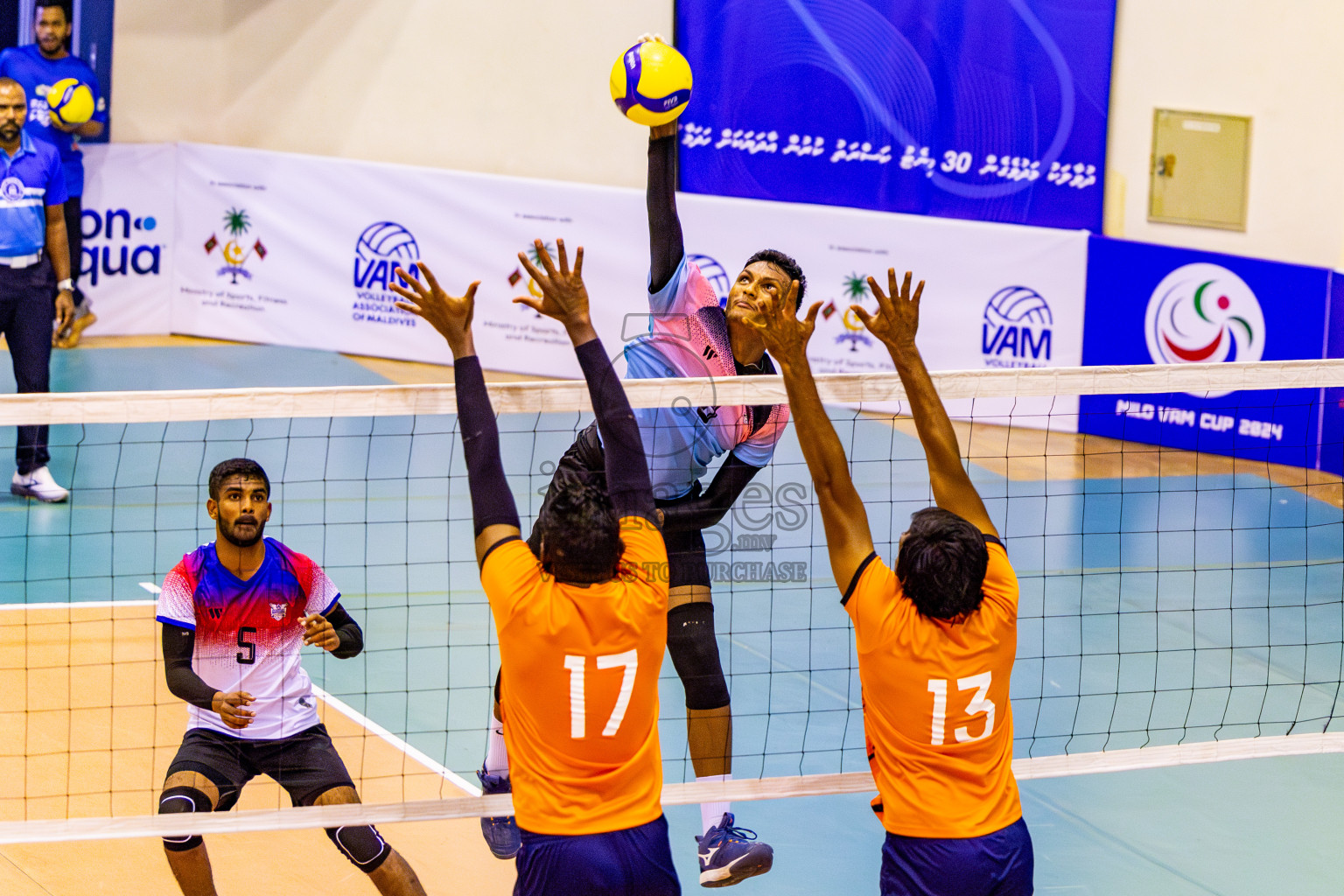 Sports Club City vs Blues for Volleyball in Day 2 of MILO VAM Cup 2024 Men's Division was held in Social Center Indoor Hall on Tuesday, 29th October 2024. Photos: Nausham Waheed / images.mv