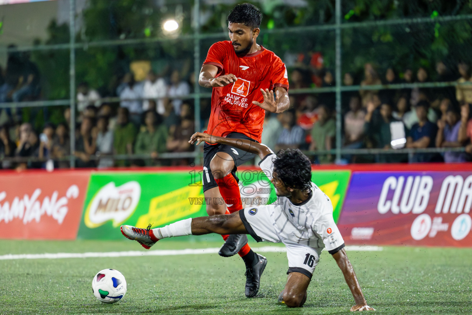 Dhivehi Sifainge Club vs United BML Maldives Cup 2024 held in Rehendi Futsal Ground, Hulhumale', Maldives on Tuesday, 25th September 2024. Photos: Shuu/ images.mv