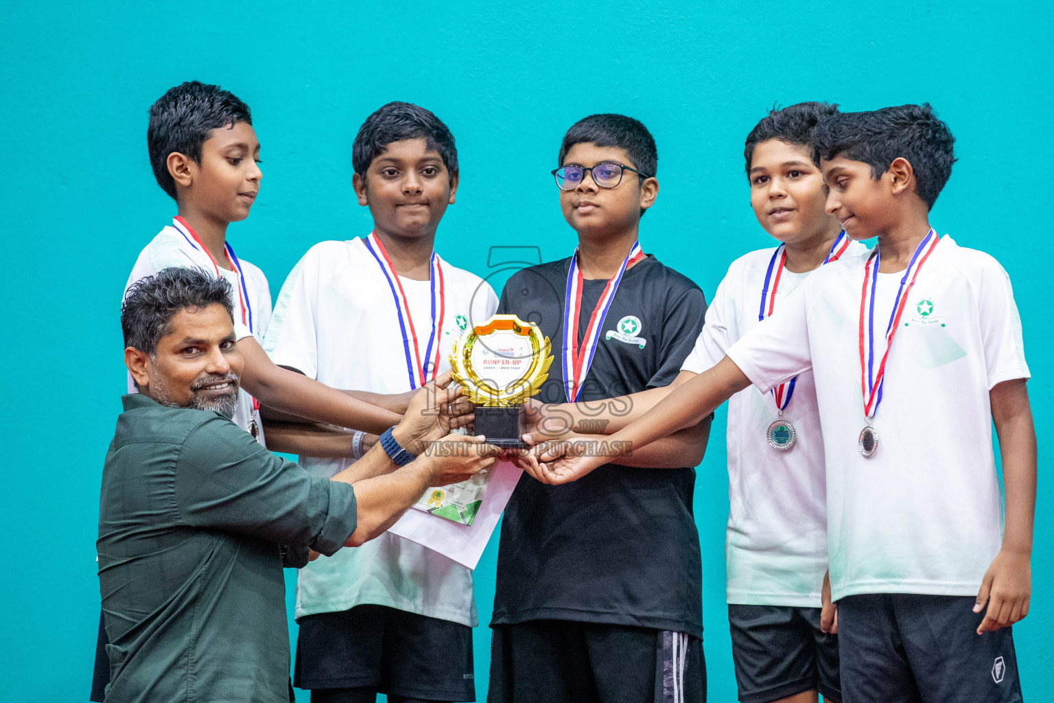 Senior Finals and Awarding ceremony of Interschool Table Tennis Tournament 2024 was held in Male' TT Hall, Male', Maldives on Saturday, 10th August 2024.
Photos: Ismail Thoriq / images.mv