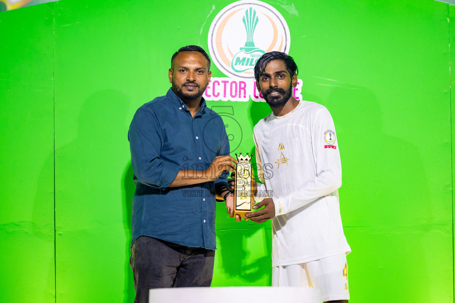 Arena vs Hawks in the Final of Milo Sector League 2025 was held in Rehendhi Futsal Ground, Hulhumale', Maldives on Tuesday, 18th November 2025. Photos: Nausham Waheed  / images.mv